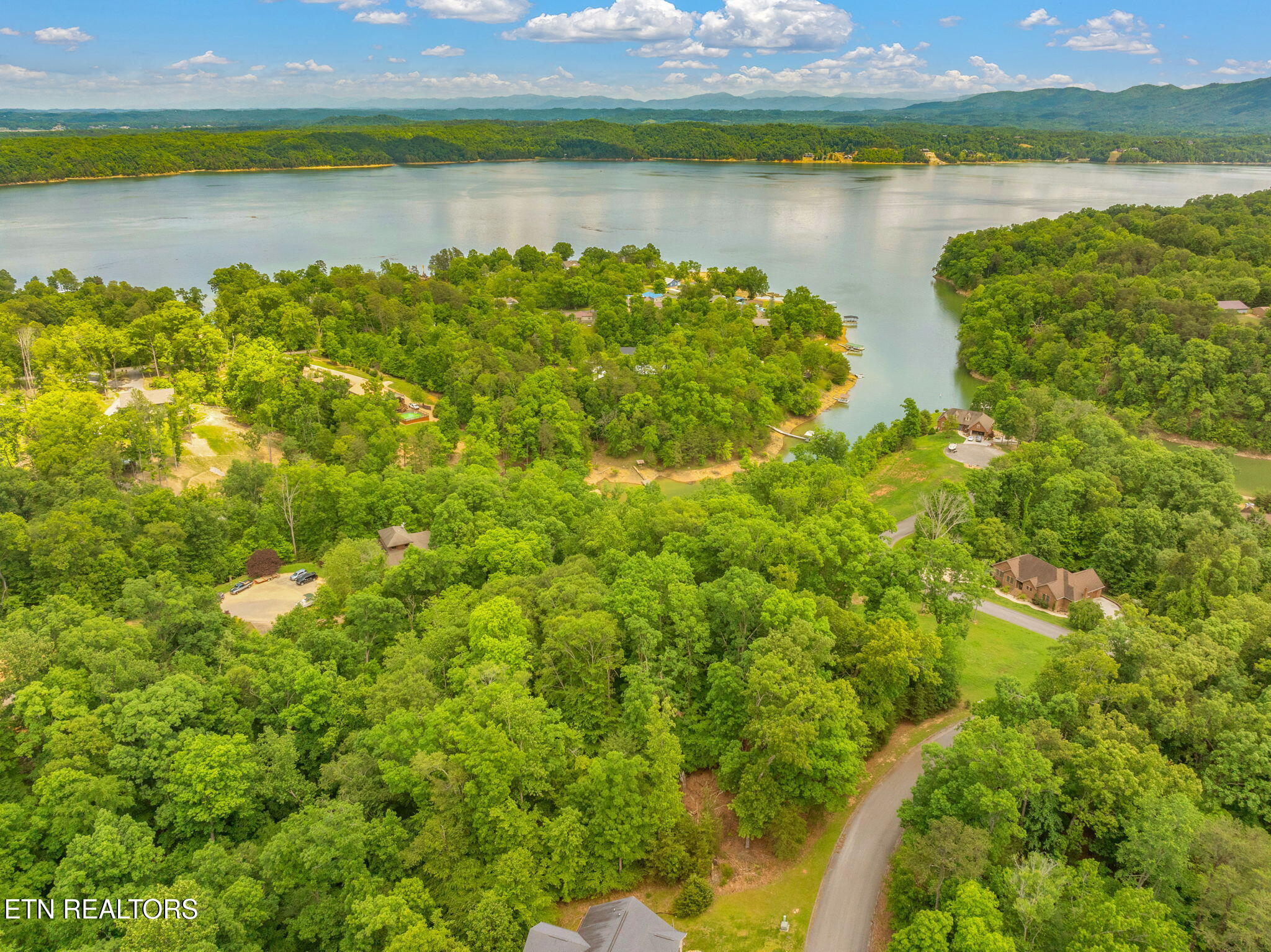 Lot 15 Waterstone Drive Dandridge TN 37725