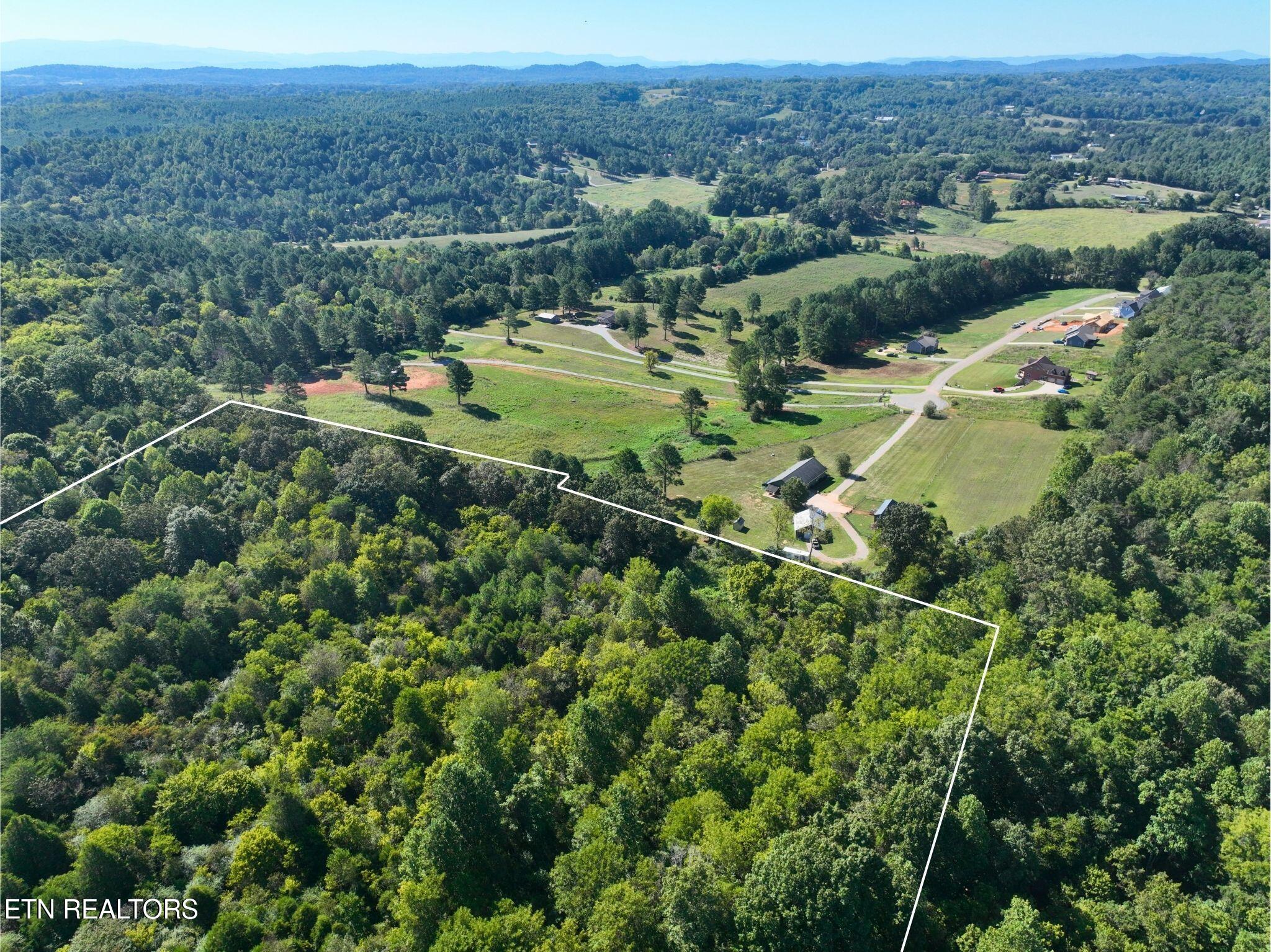 Ragon Road Philadelphia TN 37846