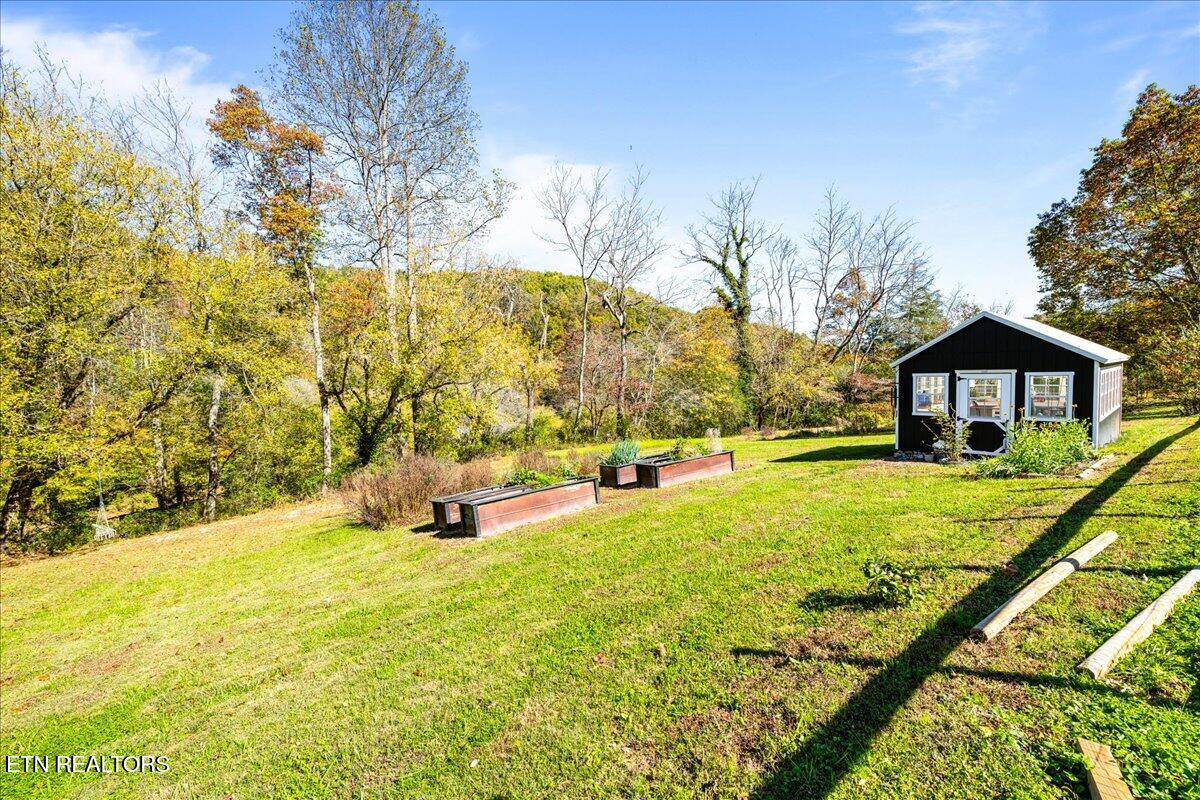 2938 Cedar Creek Road Lafollette TN 37766