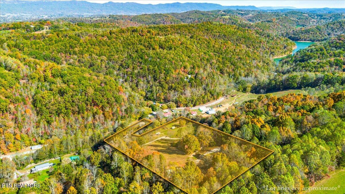 2938 Cedar Creek Road Lafollette TN 37766