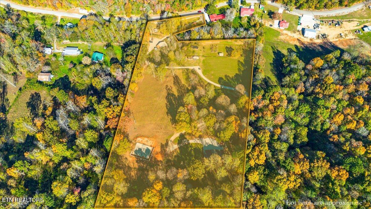 2938 Cedar Creek Road Lafollette TN 37766
