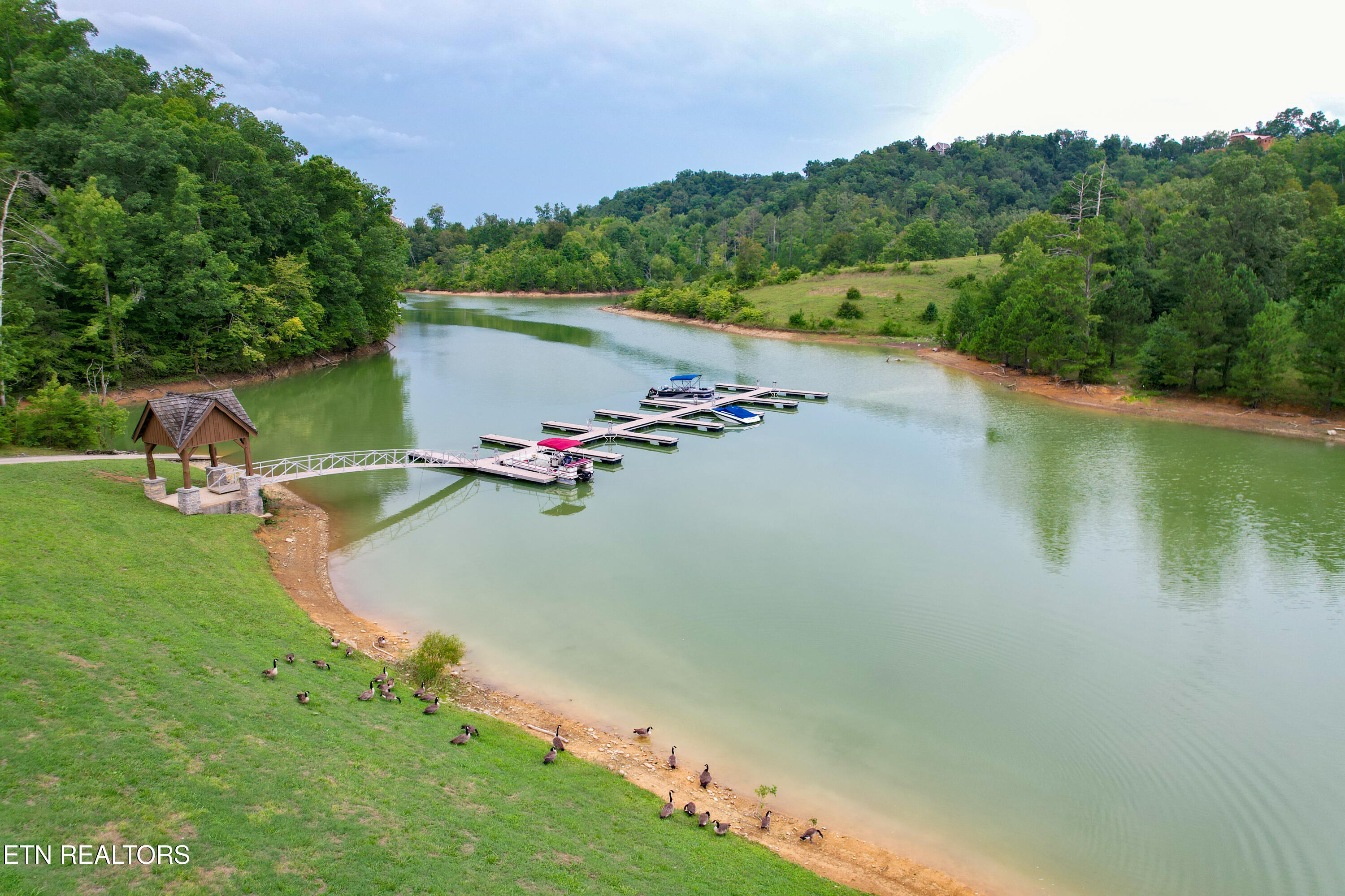 Lot 79 Stone Bridge Drive Dandridge TN 37725