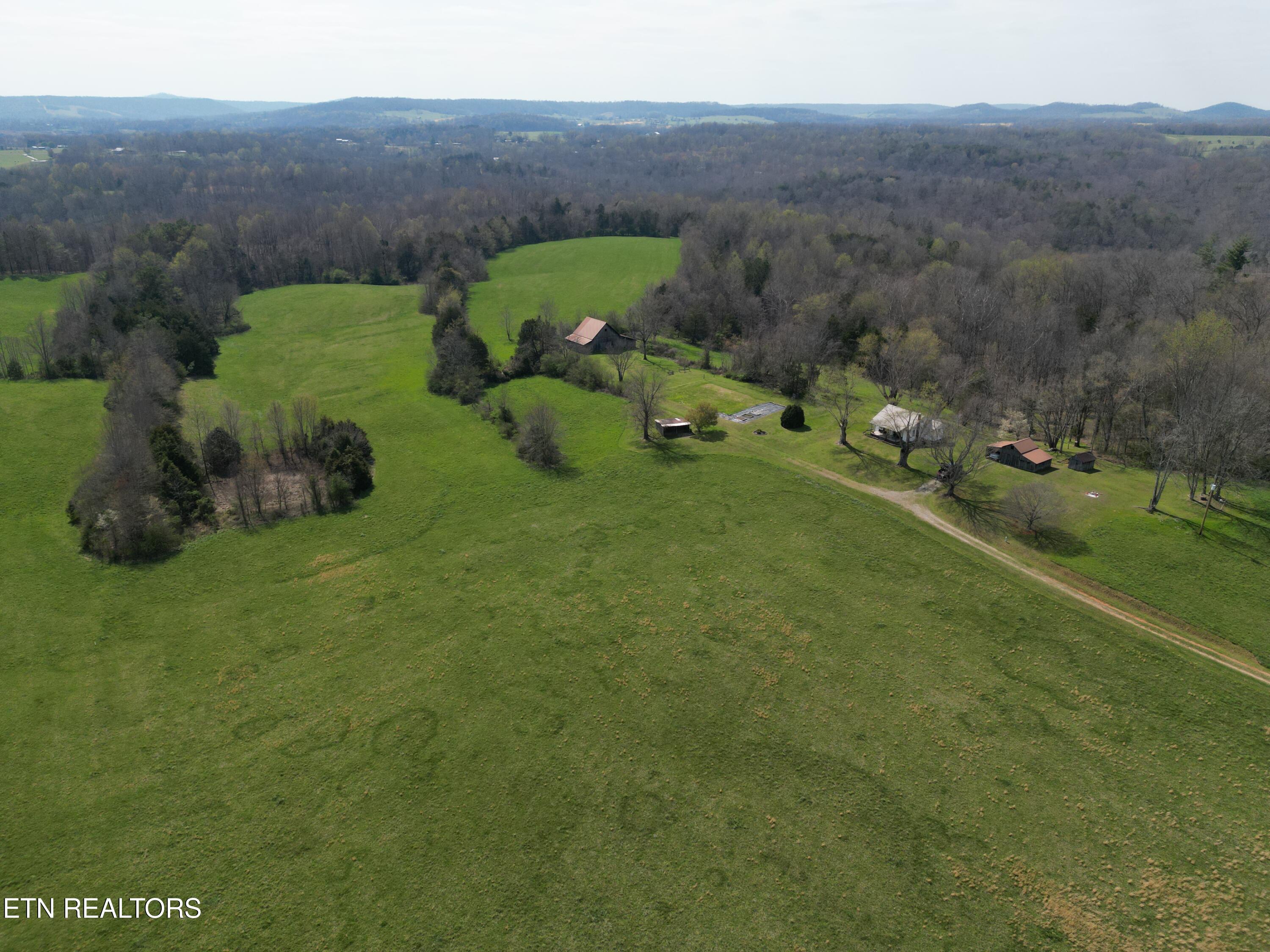335 Nelson Cemetery Road Monroe TN 38573