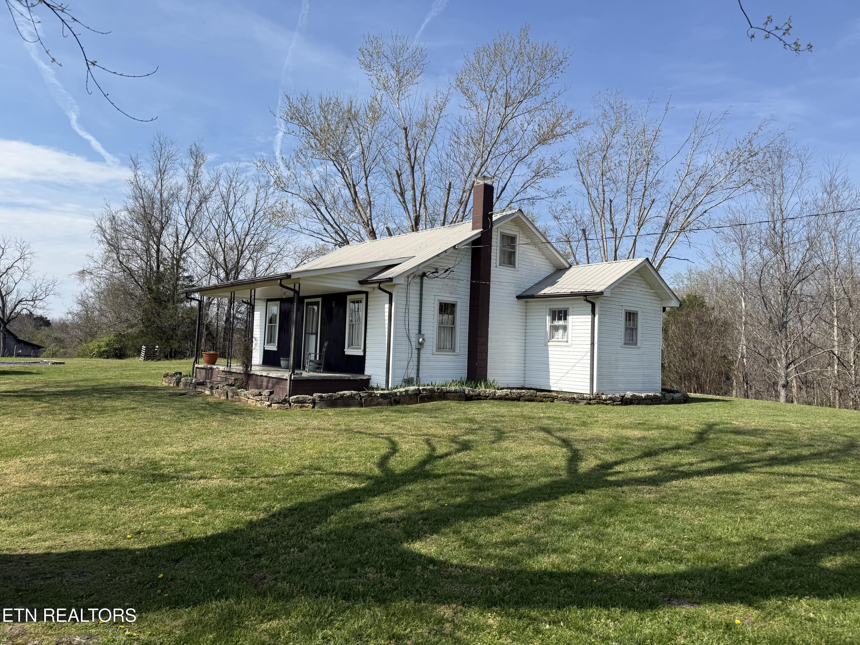 335 Nelson Cemetery Road Monroe TN 38573