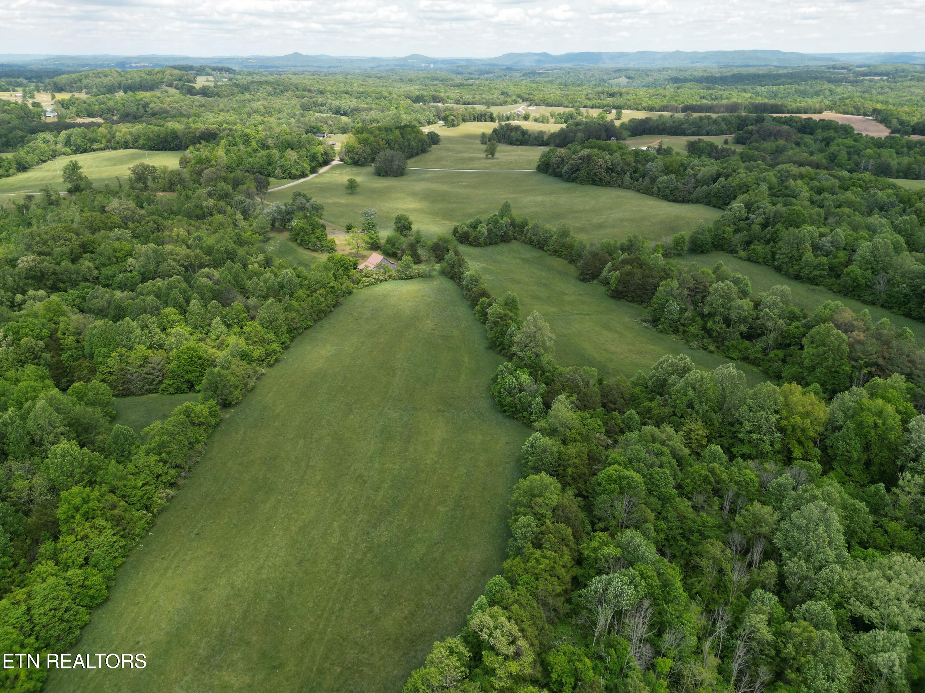 335 Nelson Cemetery Road Monroe TN 38573