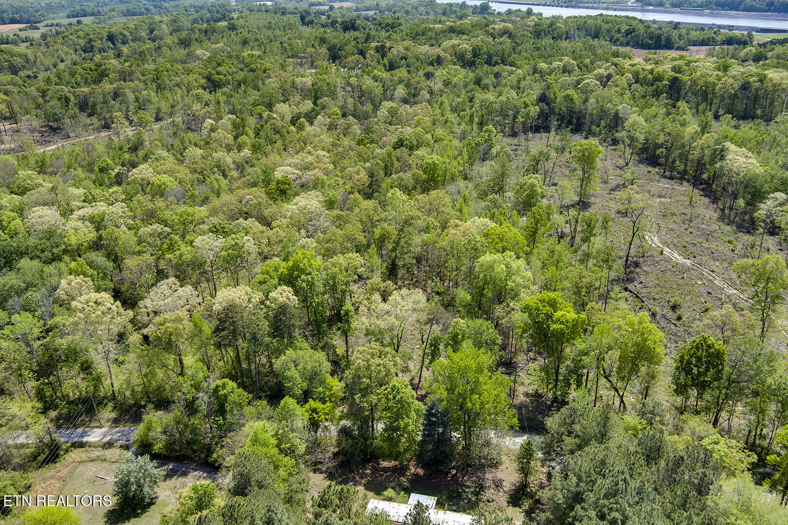 537 Oak Grove Road Decatur TN 37322