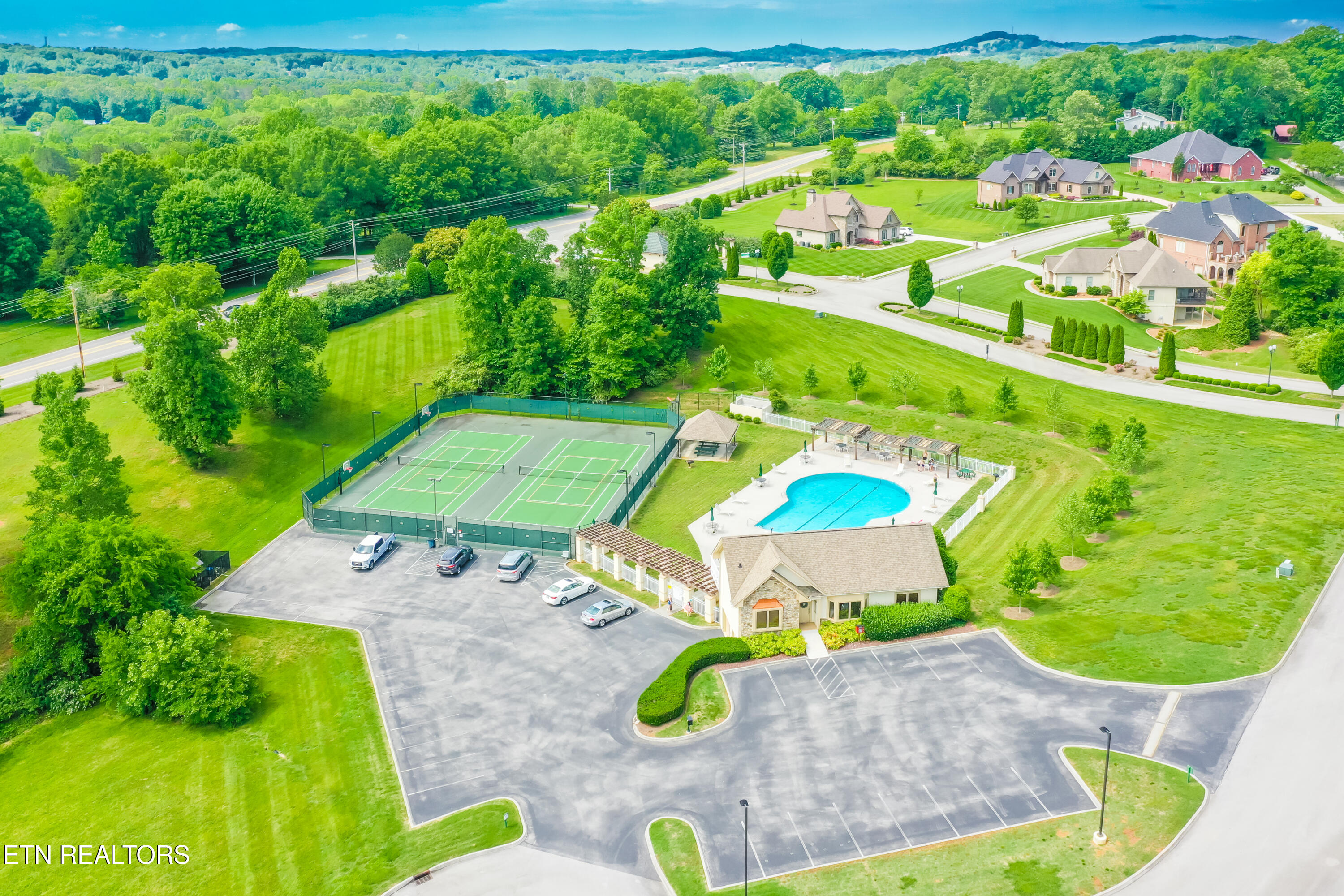 200 Windswept Drive Lenoir City TN 37772