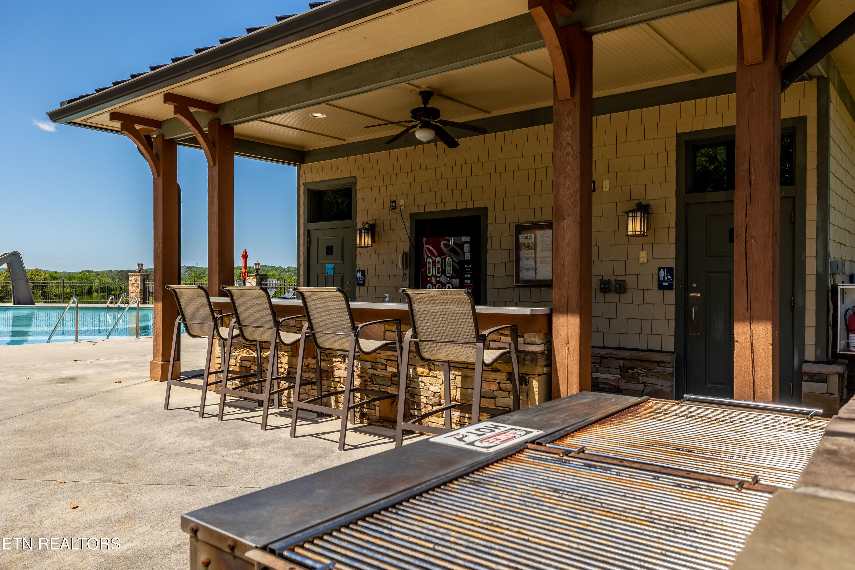 2501 Old Dogwood Trail Loudon TN 37774