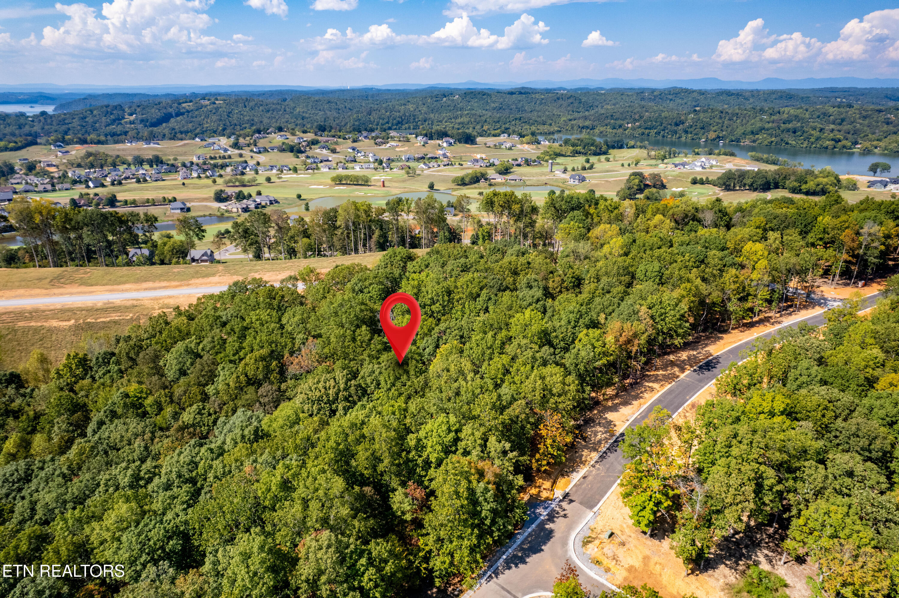 2501 Old Dogwood Trail Loudon TN 37774