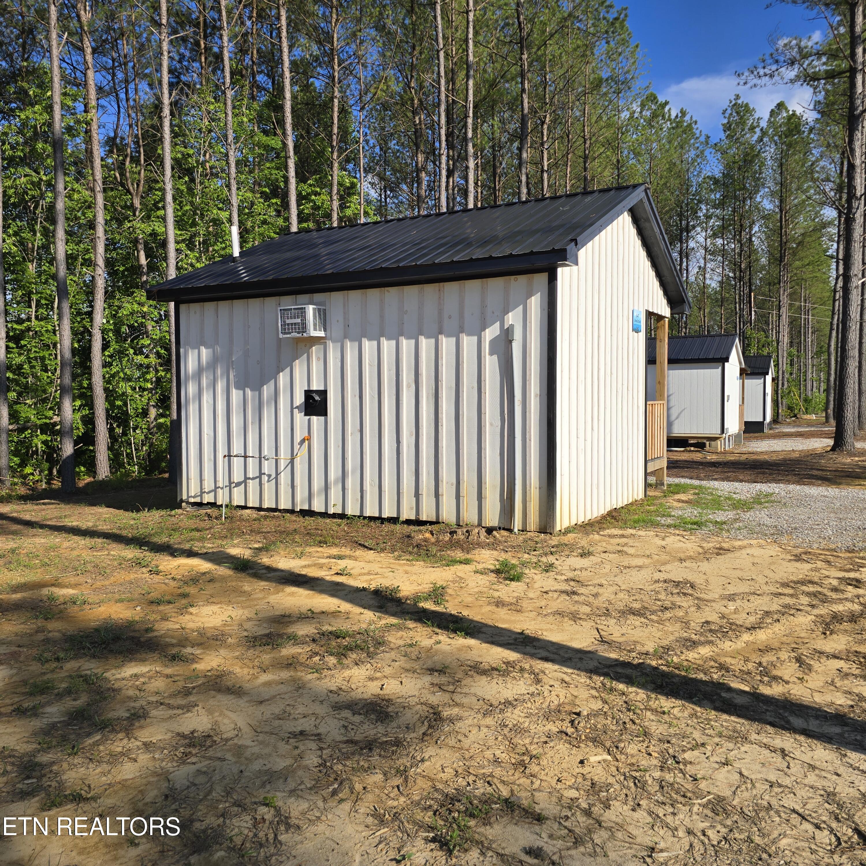 15+/- Ac Red Hill Road Sunbright TN 37872