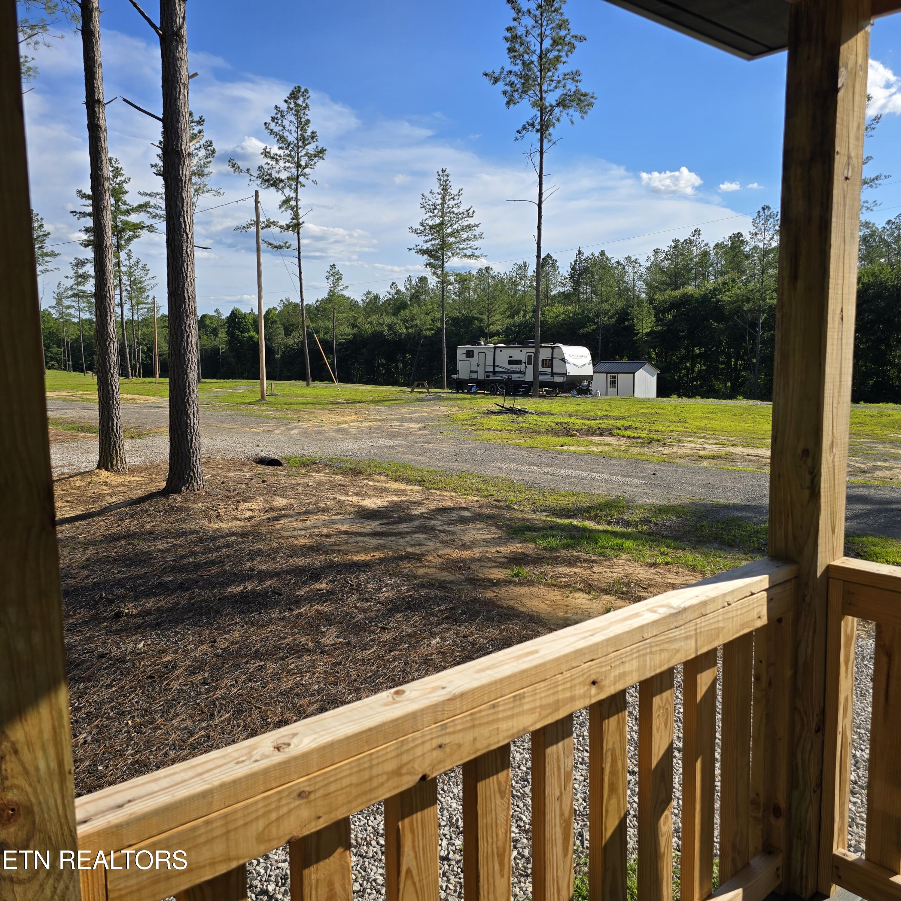 15+/- Ac Red Hill Road Sunbright TN 37872