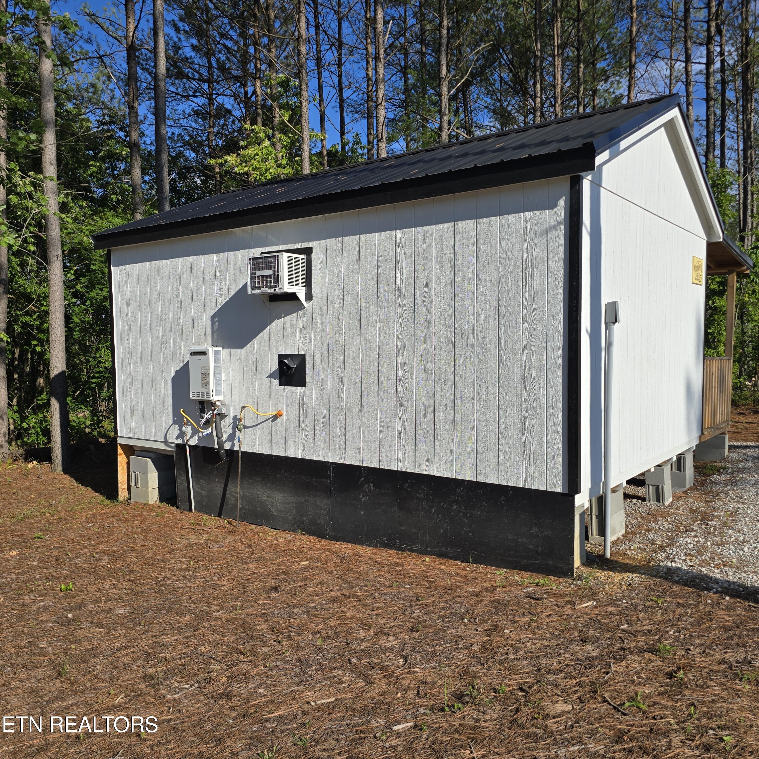 15+/- Ac Red Hill Road Sunbright TN 37872