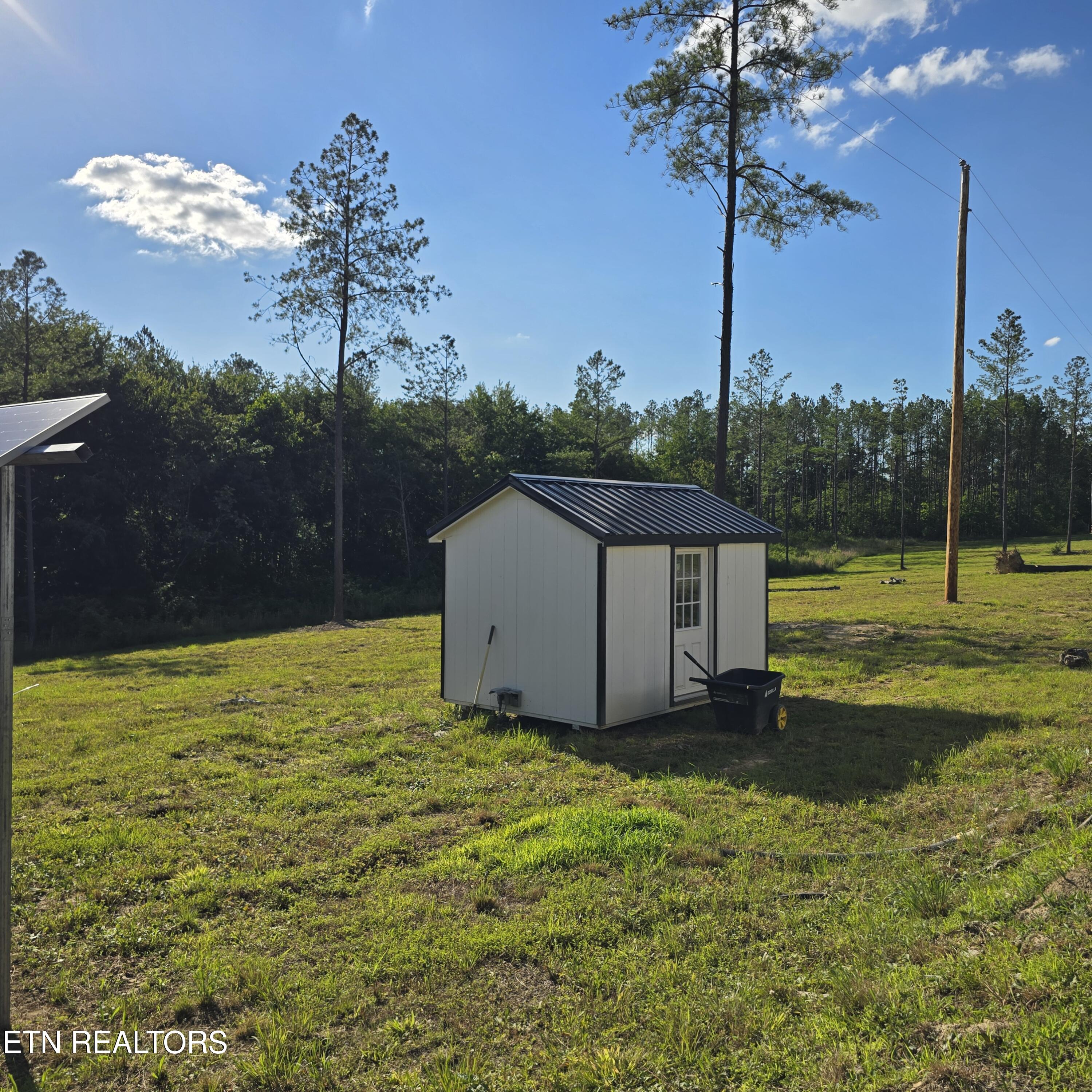 15+/- Ac Red Hill Road Sunbright TN 37872