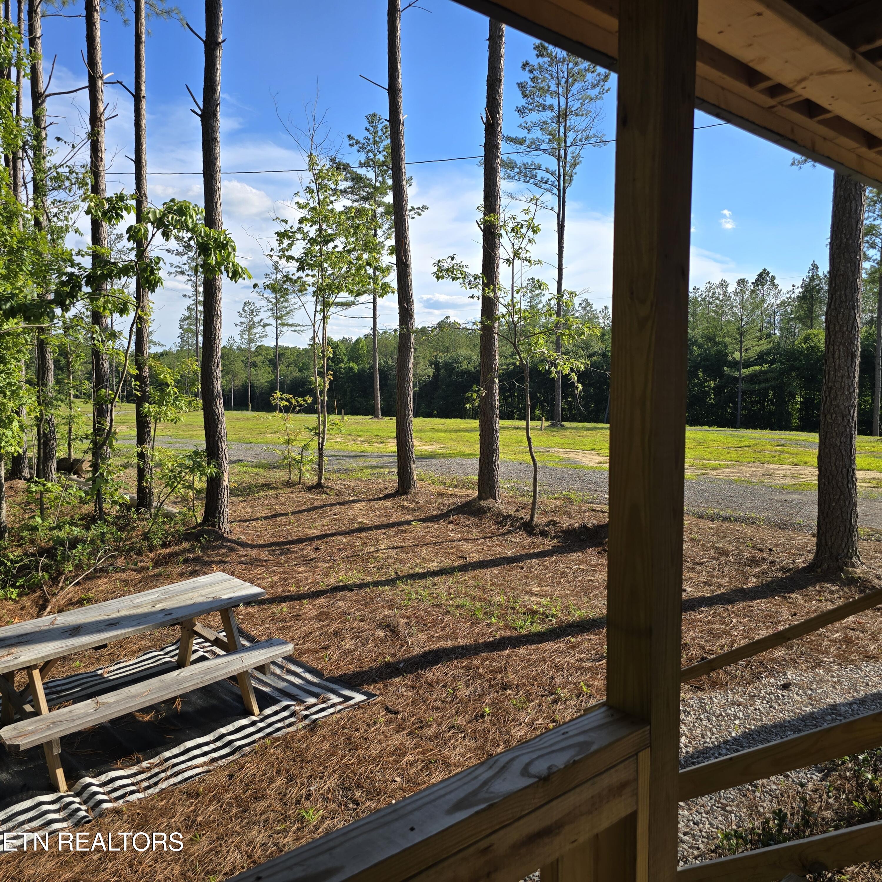 15+/- Ac Red Hill Road Sunbright TN 37872