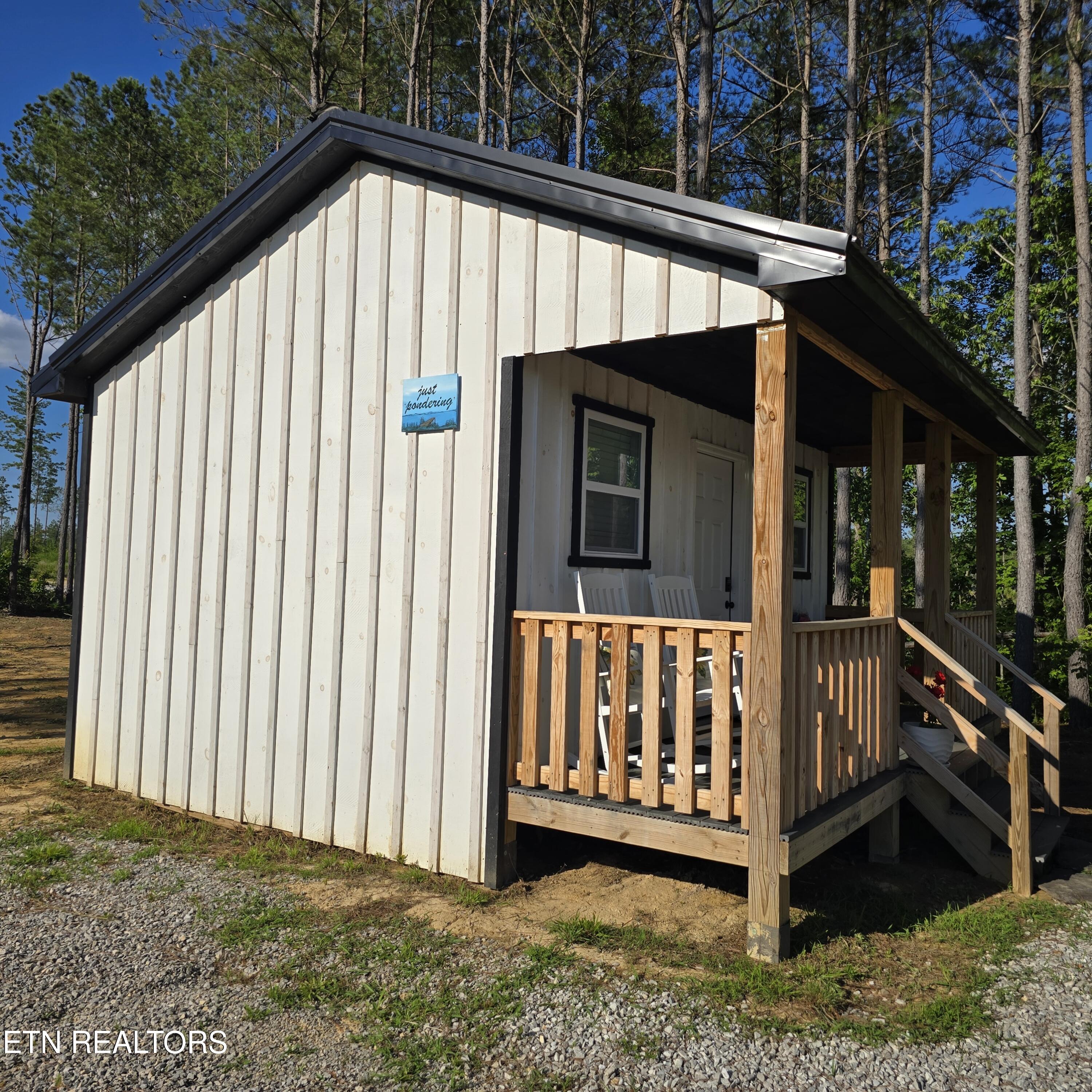 15+/- Ac Red Hill Road Sunbright TN 37872