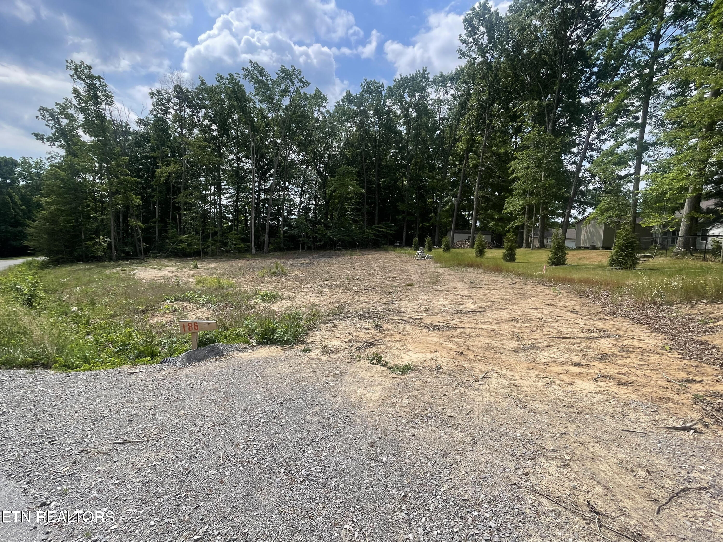 186 Summerwind Drive Crossville TN 38571