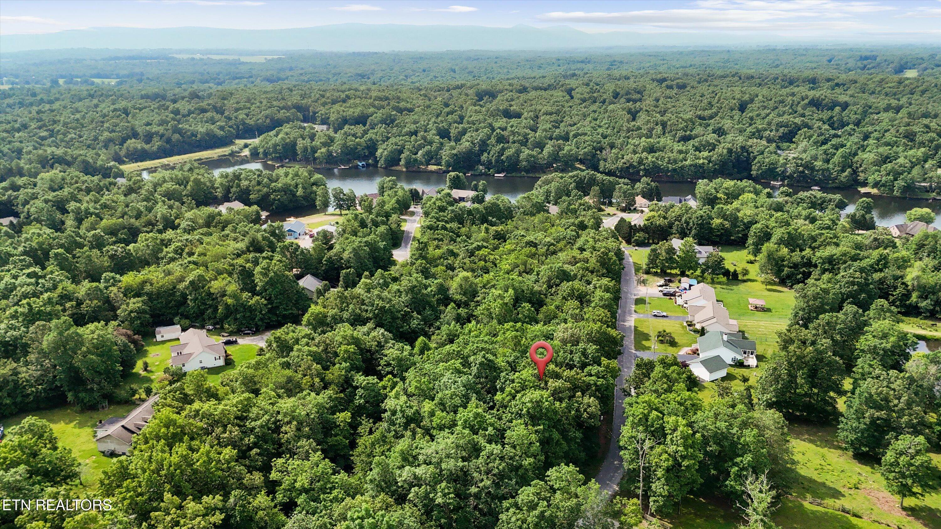 1448 War Eagle Drive Crossville TN 38572