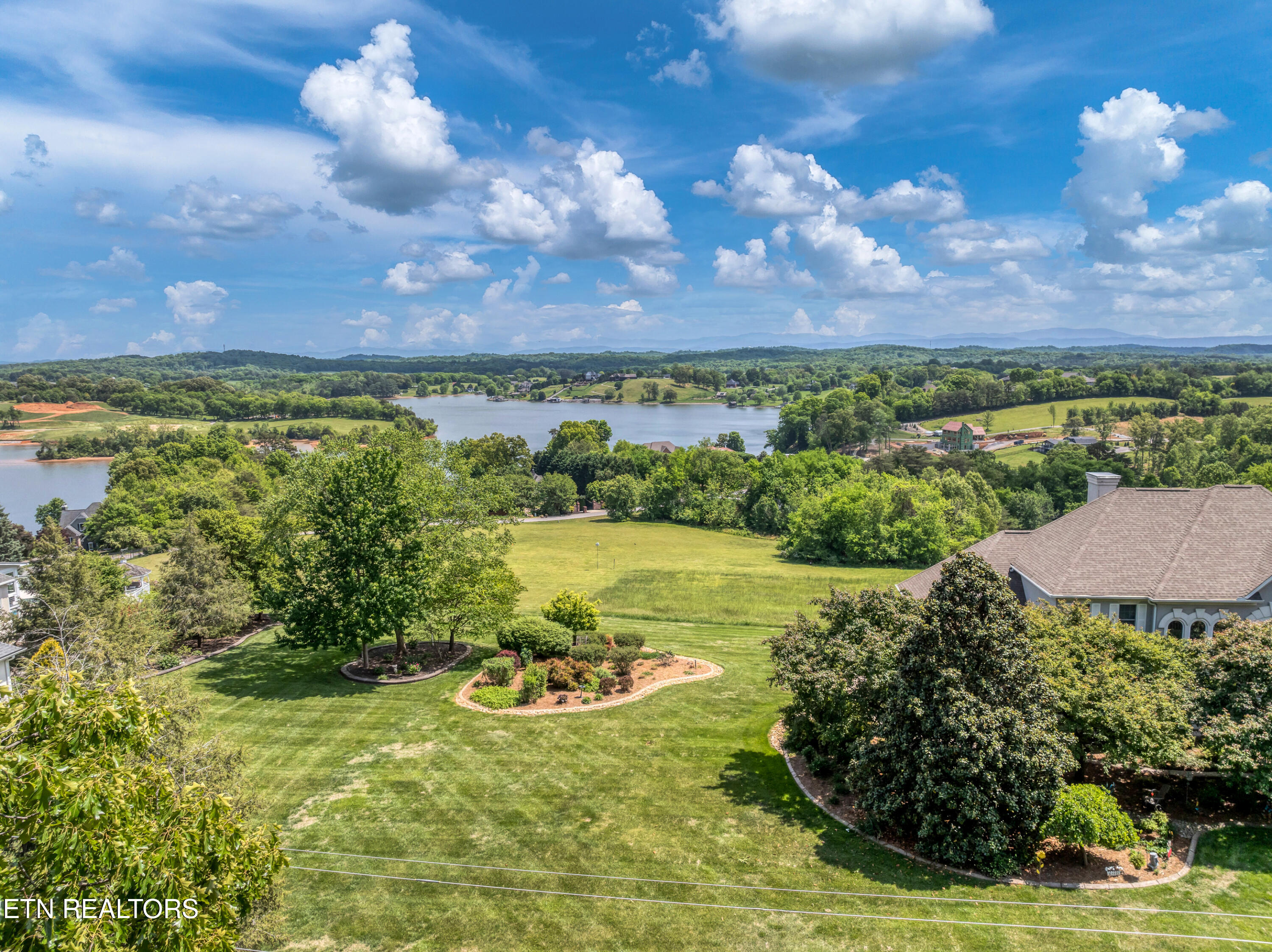 Gravelly Hills/forrest Ridge Louisville TN 37777