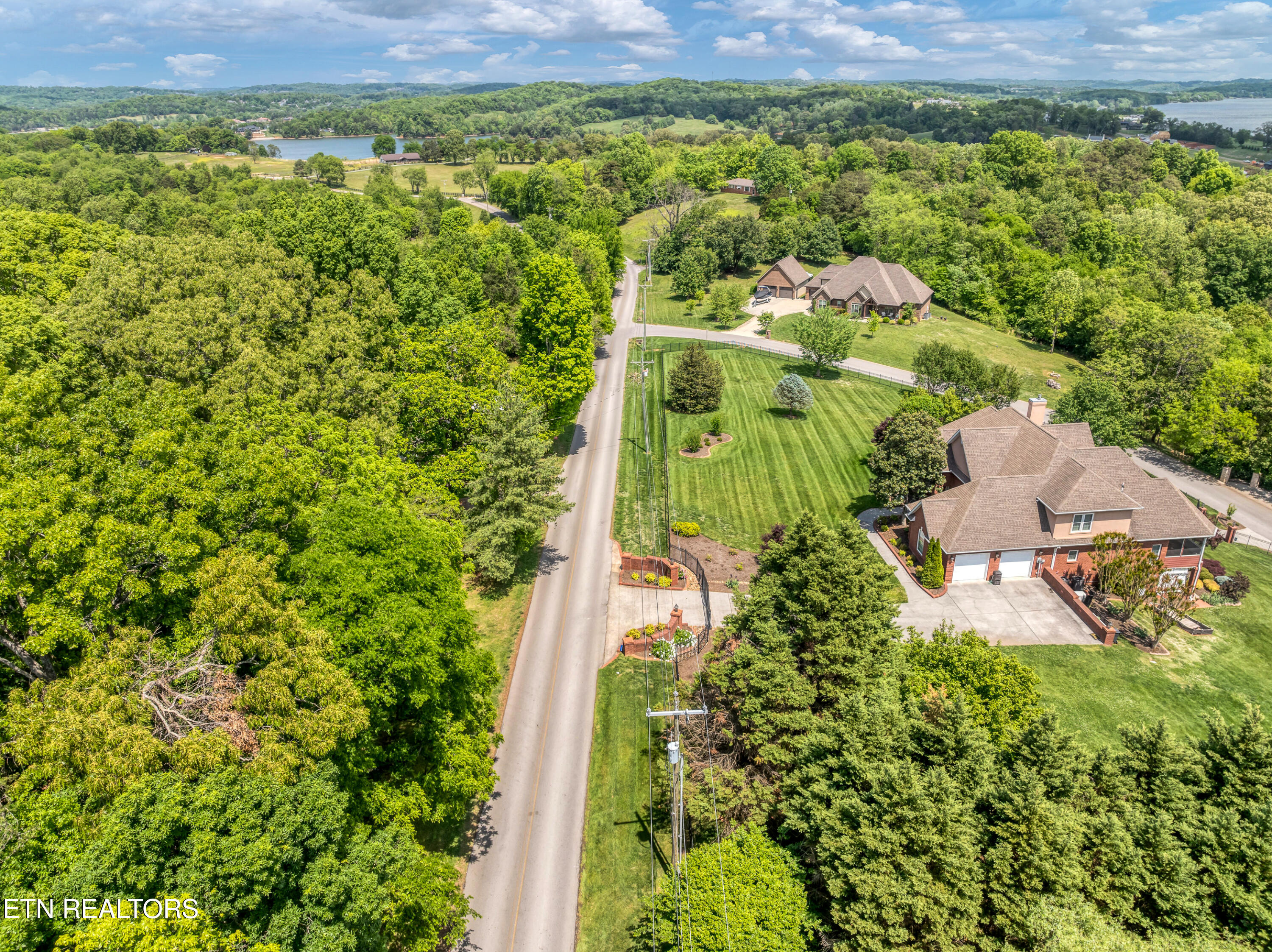 Gravelly Hills/forrest Ridge Louisville TN 37777