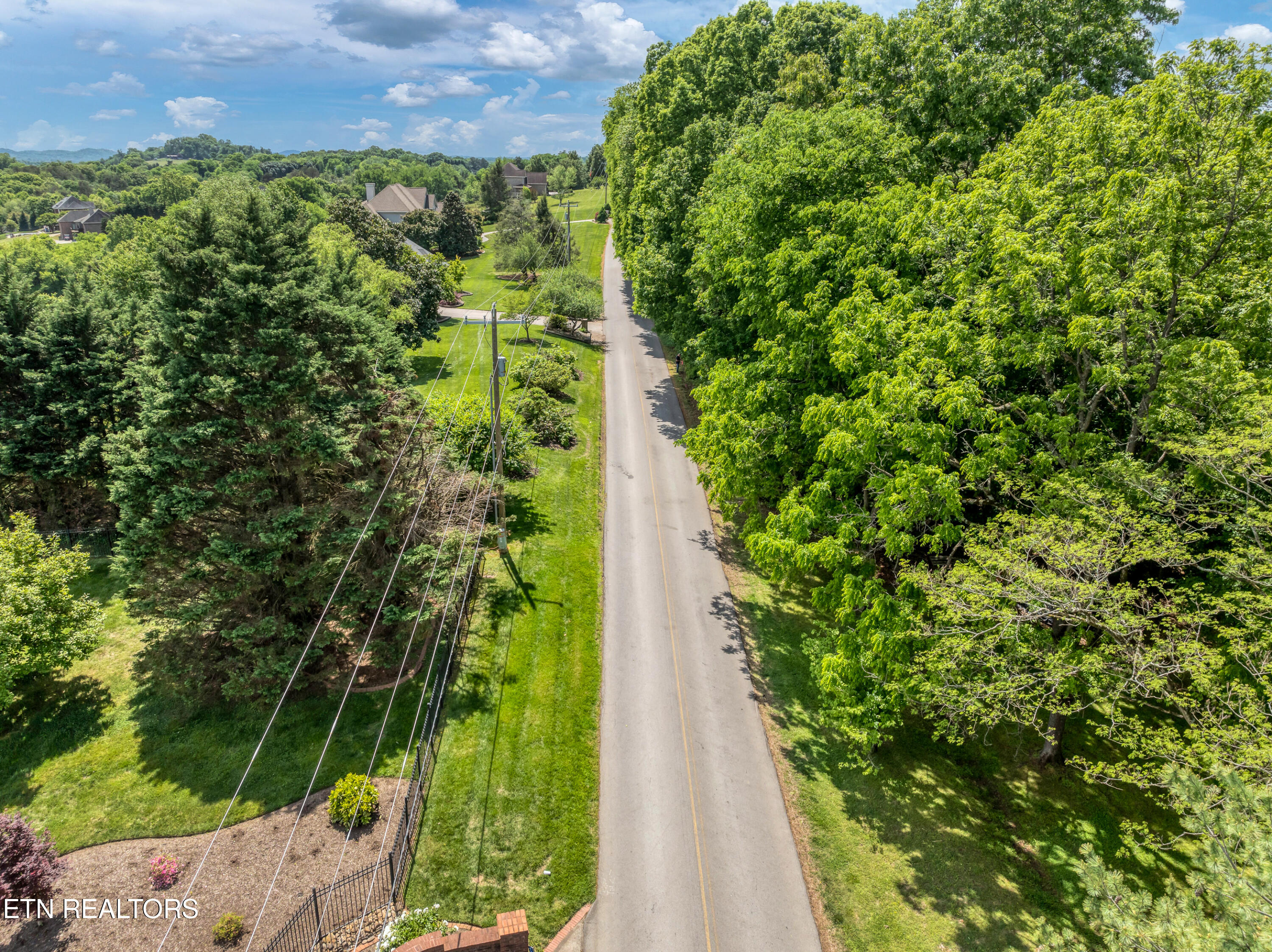 Gravelly Hills/forrest Ridge Louisville TN 37777