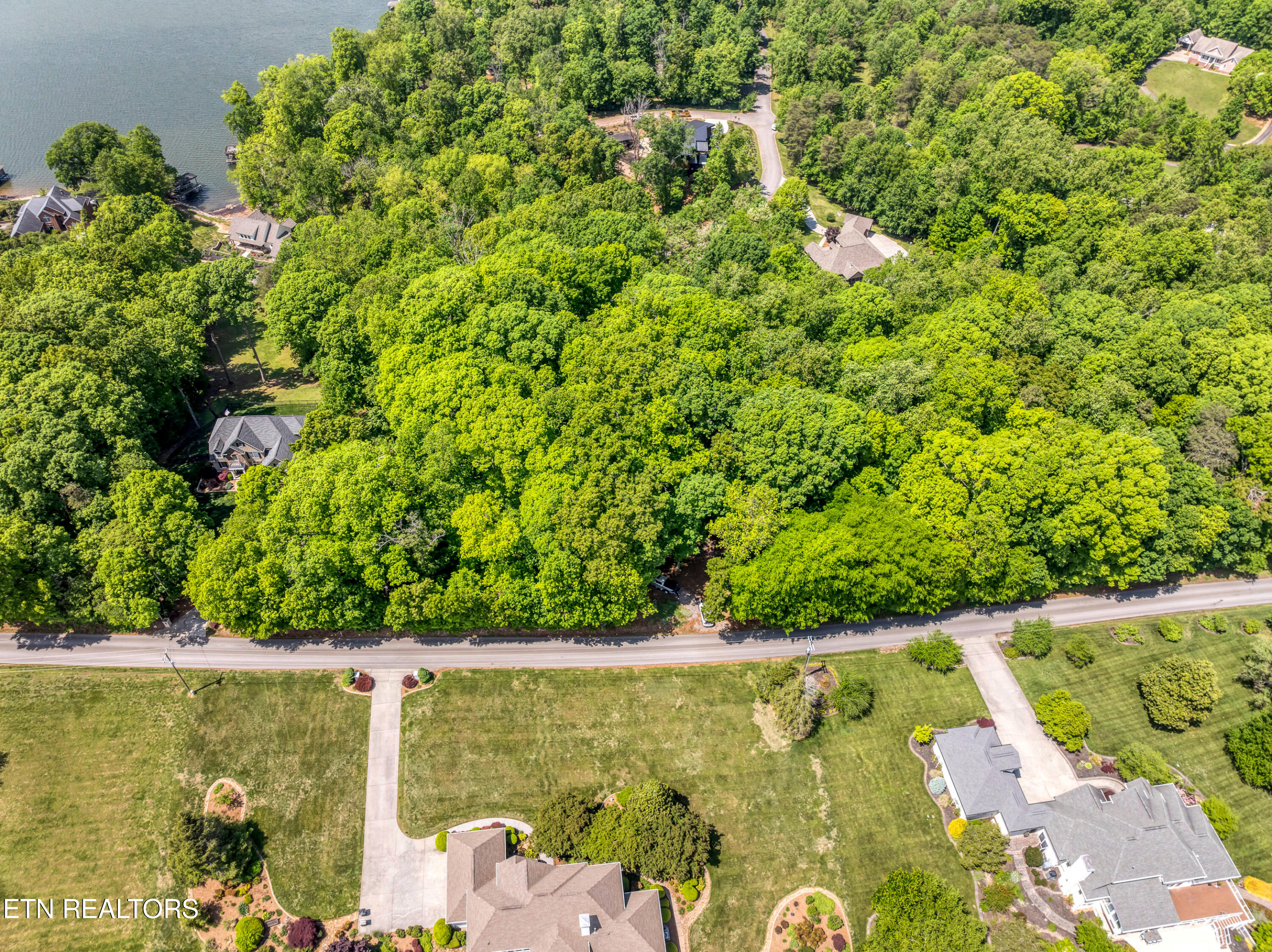Gravelly Hills/forrest Ridge Louisville TN 37777