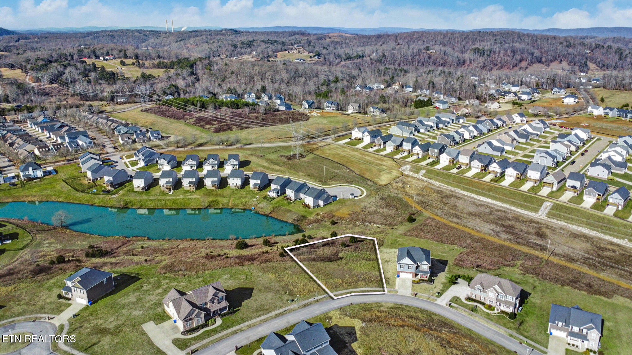 111 Hollyberry Road Oak Ridge TN 37830