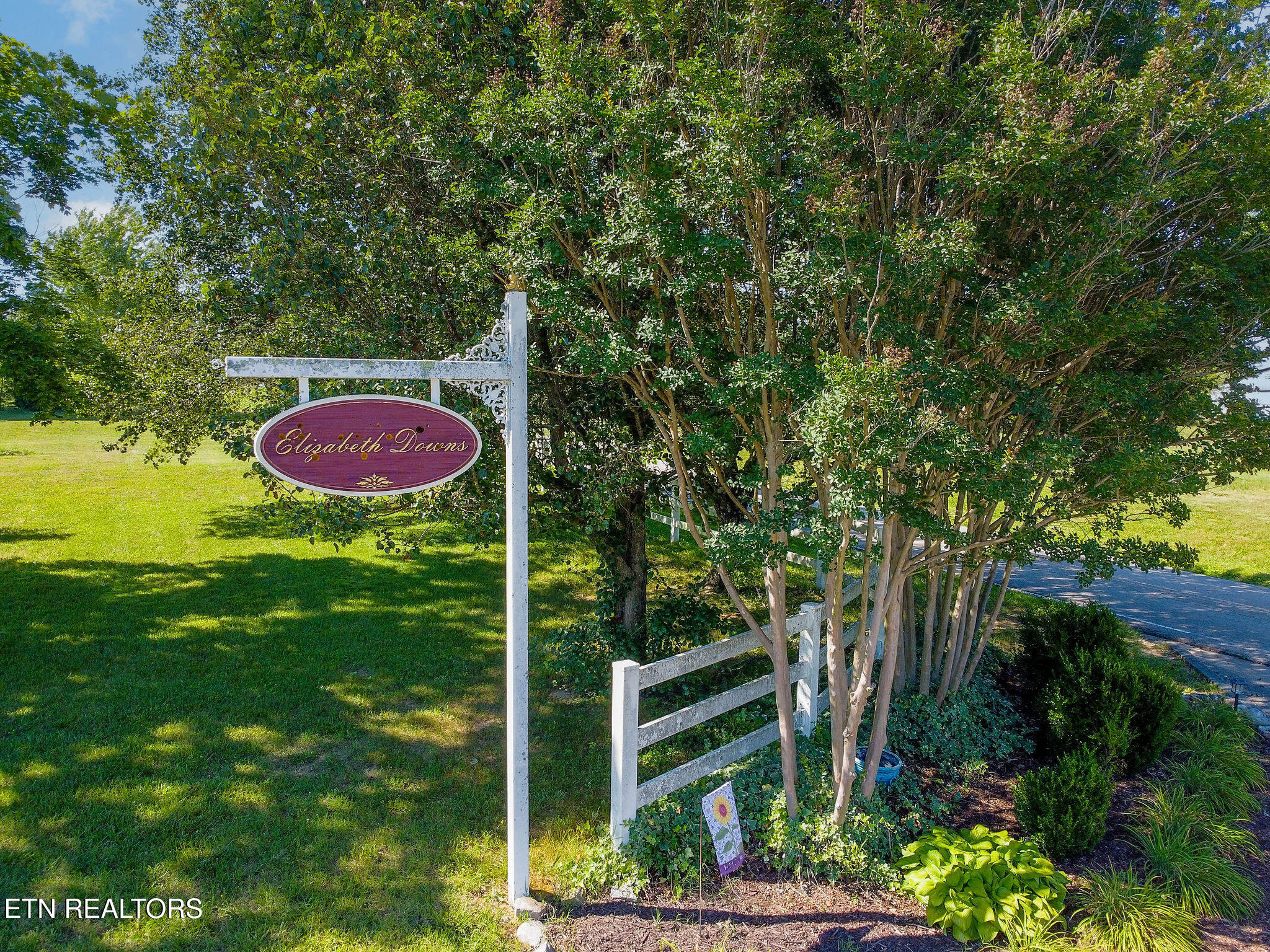 Elizabeth Downs Lane Knoxville TN 37931