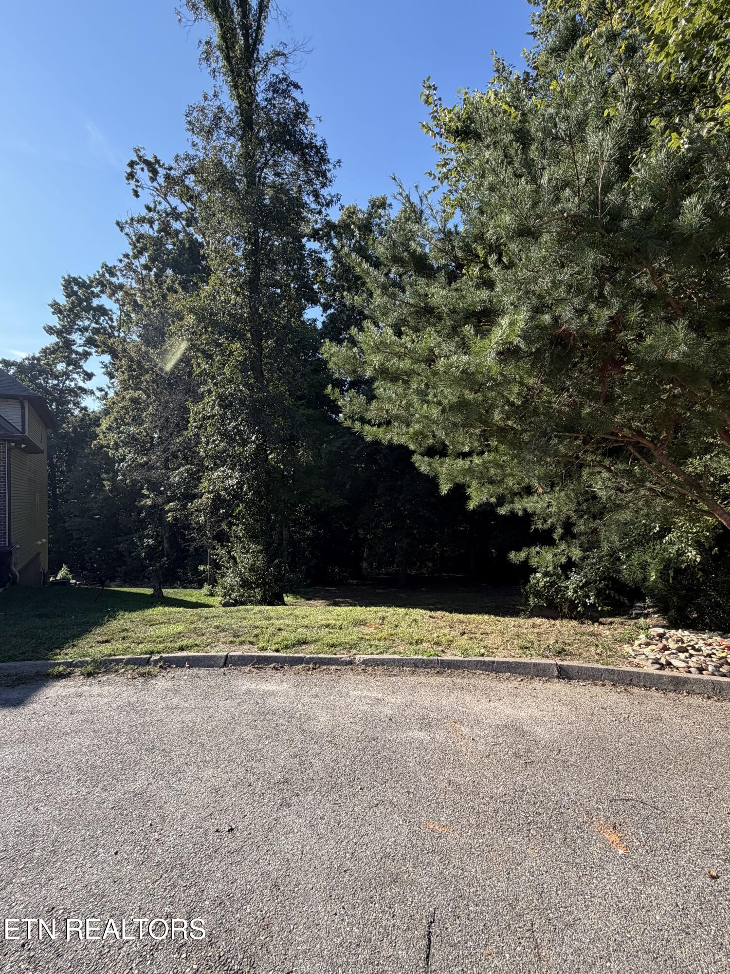 9976 Winding Hill Lane Knoxville TN 37931