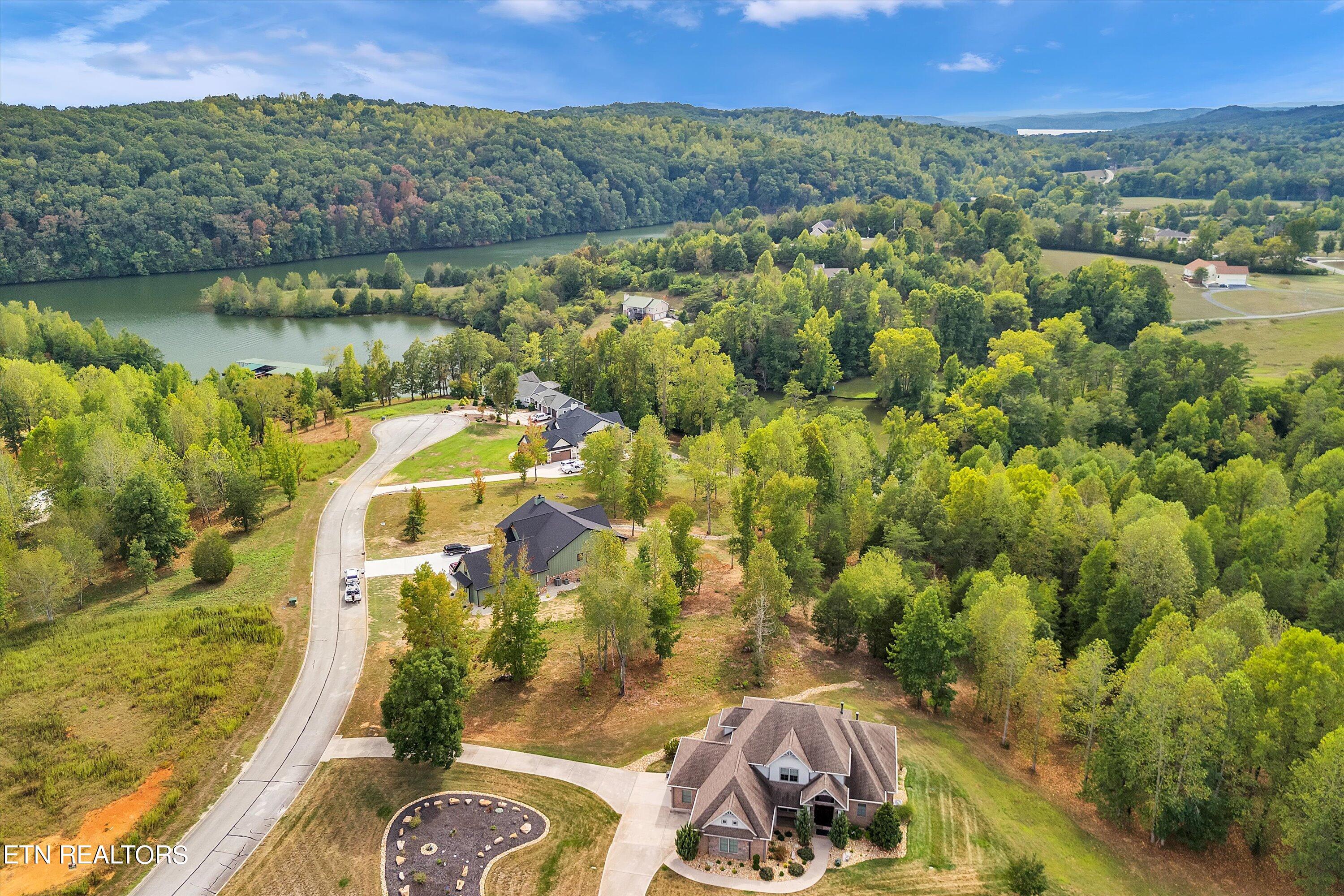108 Blue Heron Bluff Harriman TN 37748