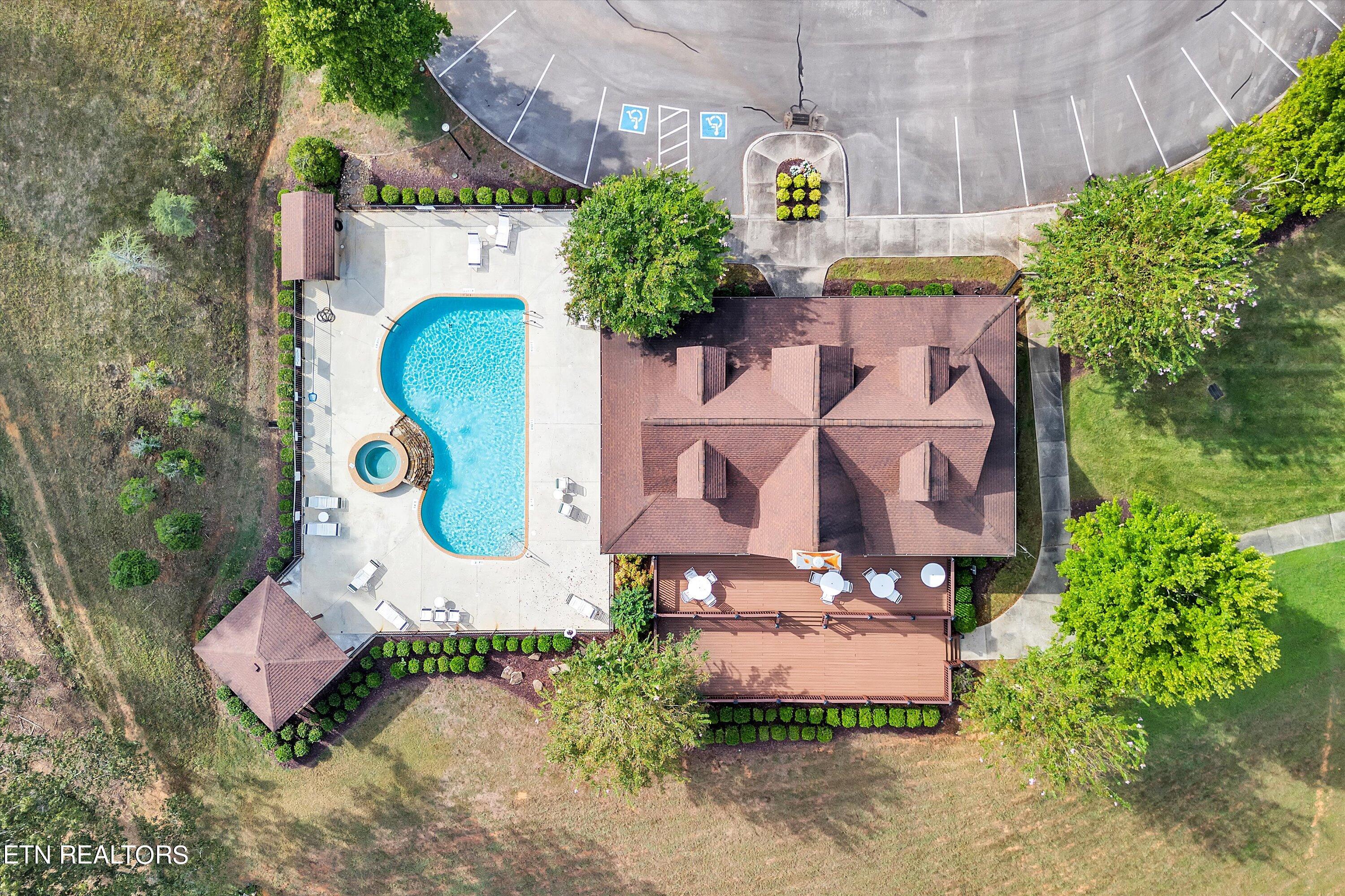108 Blue Heron Bluff Harriman TN 37748