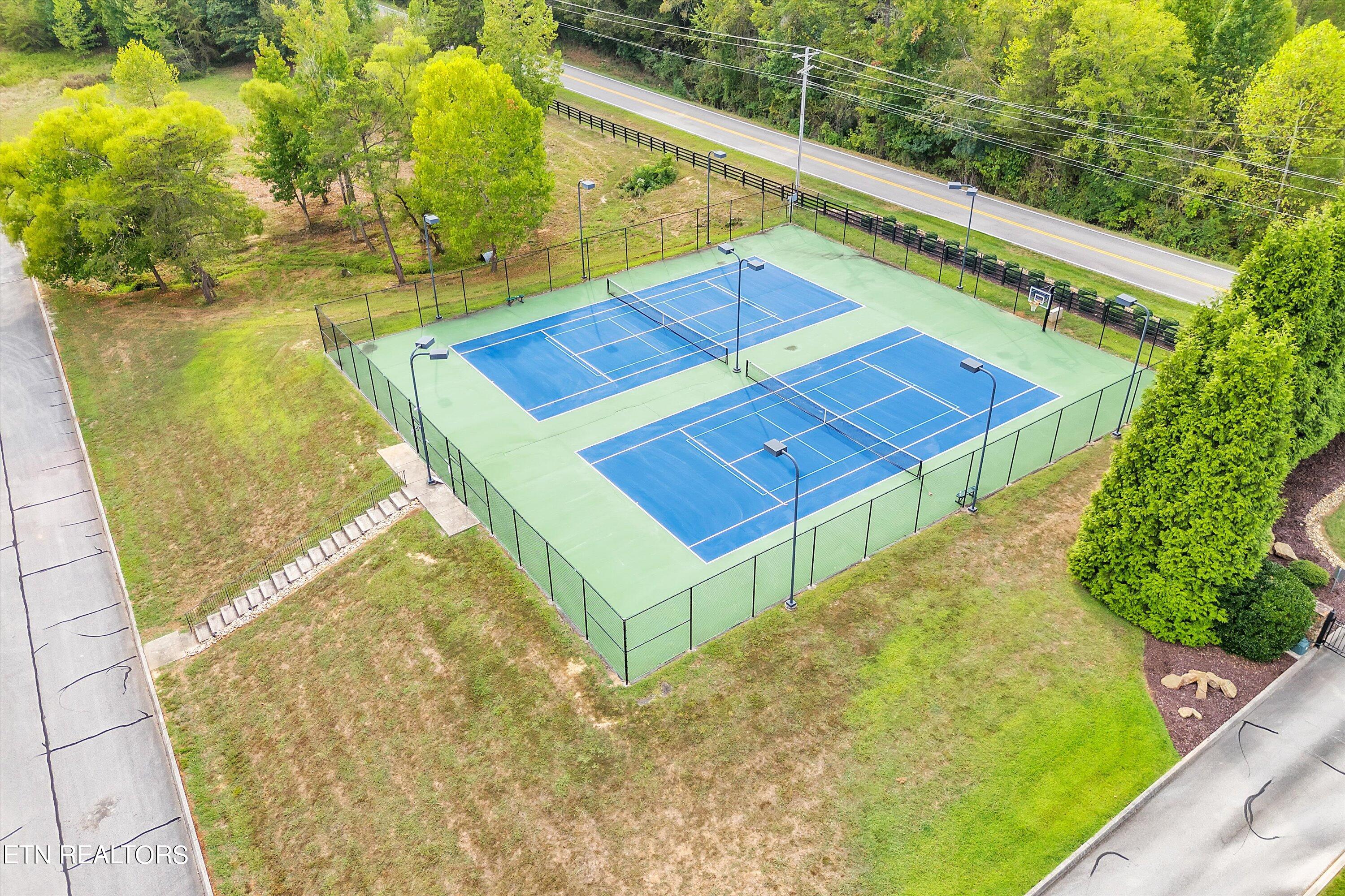 108 Blue Heron Bluff Harriman TN 37748