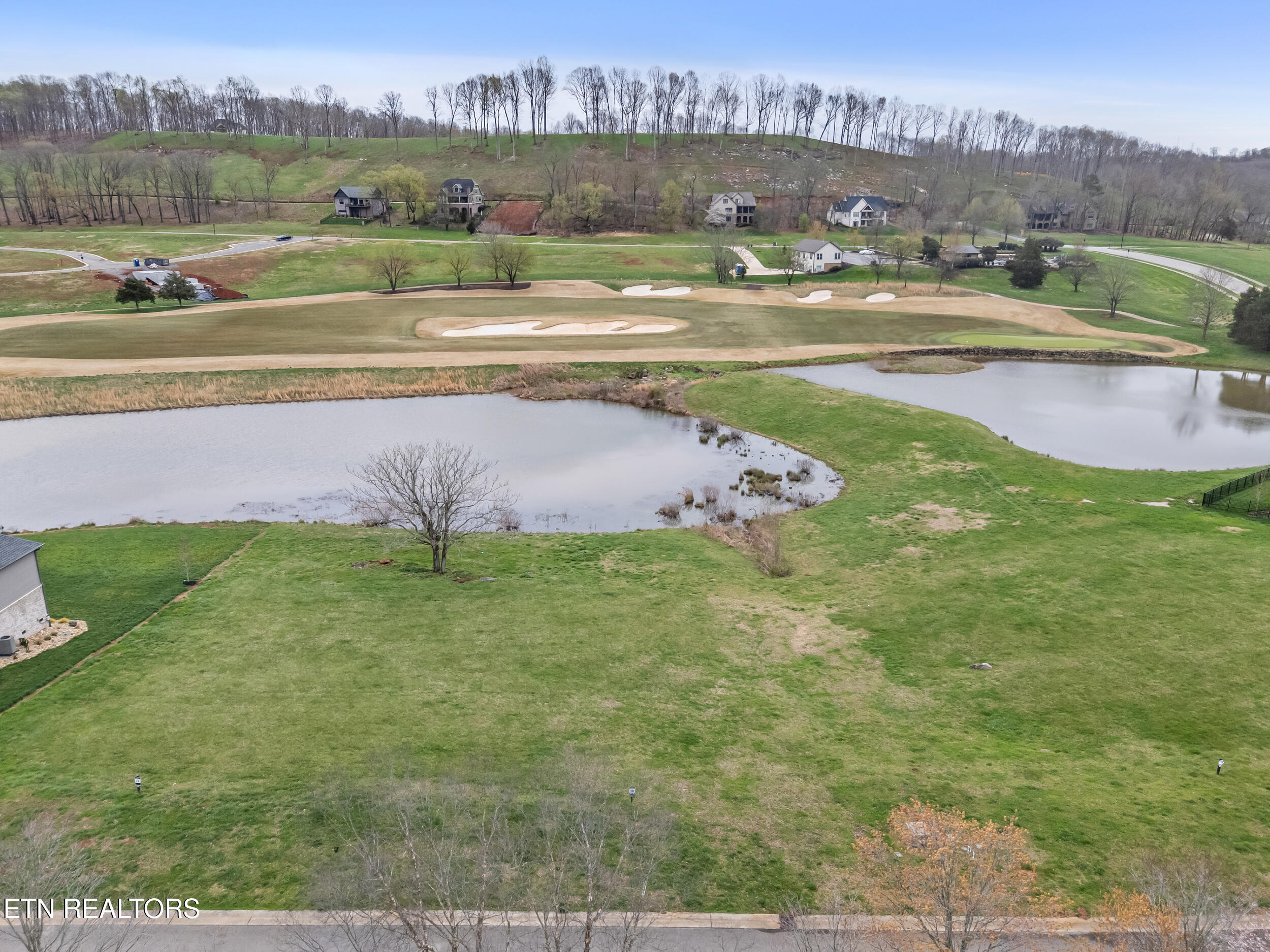 714 Old Barn Lane Loudon TN 37774