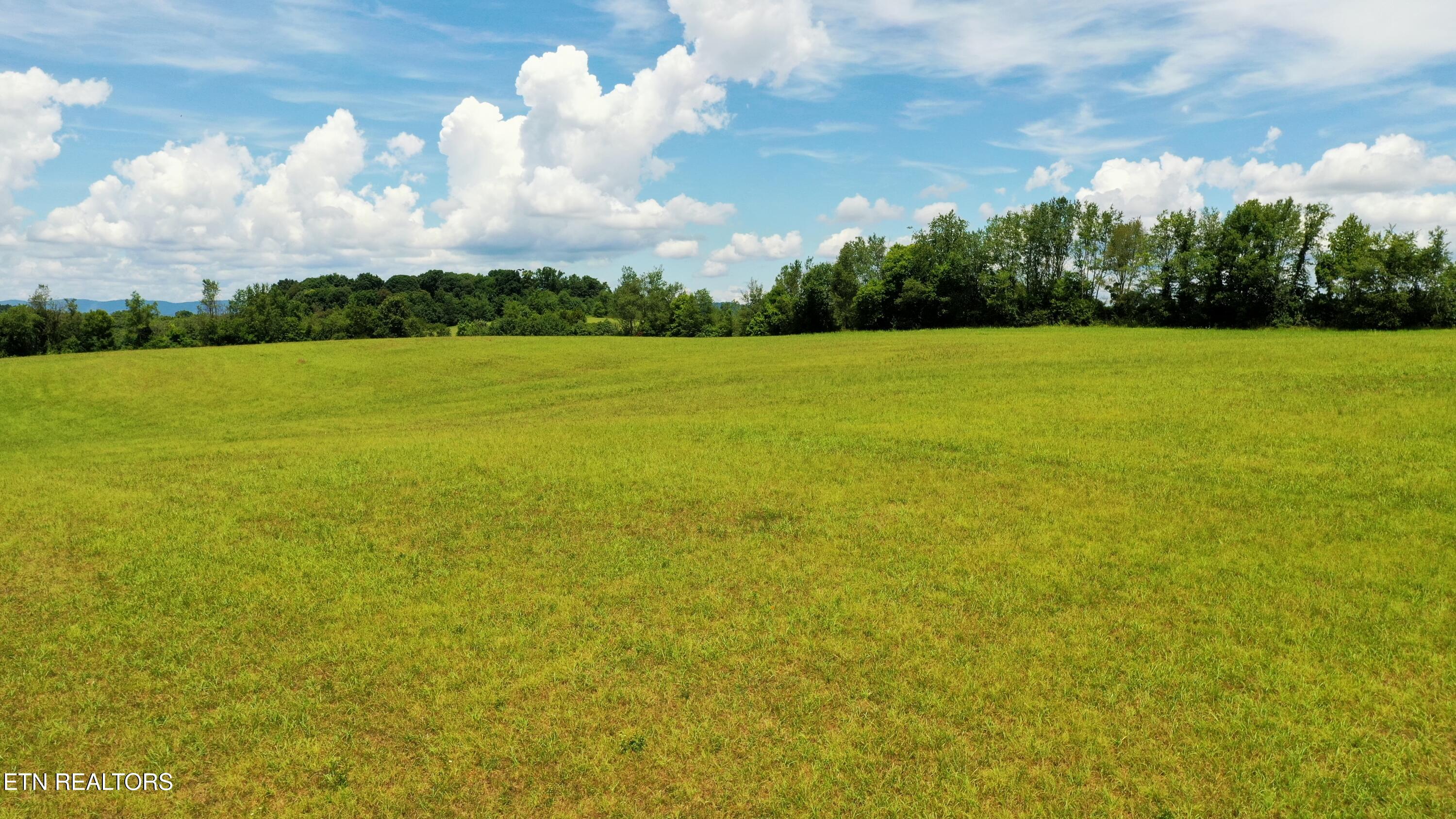 5085 Old Kentucky Road Morristown TN 37814