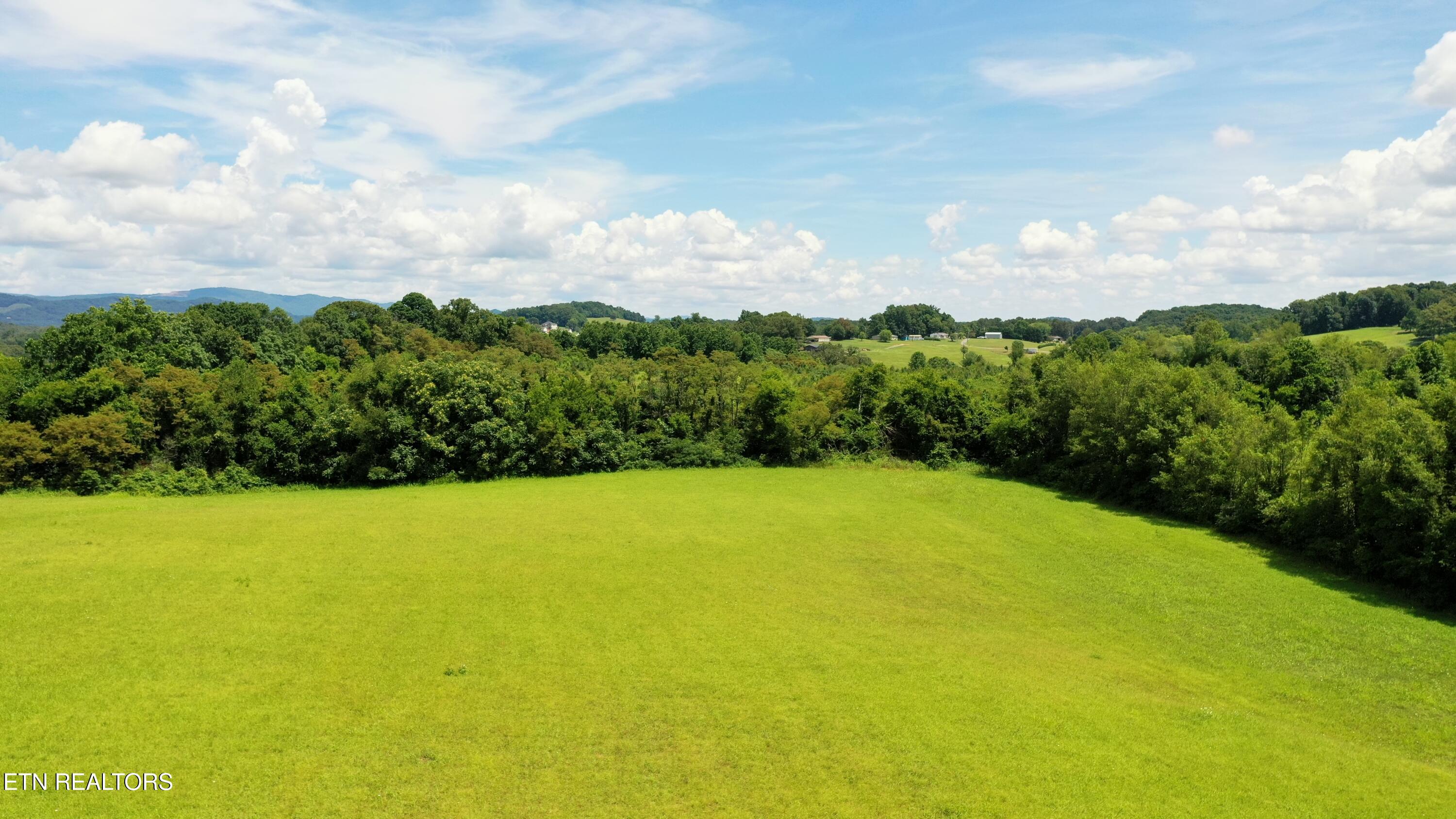 5085 Old Kentucky Road Morristown TN 37814