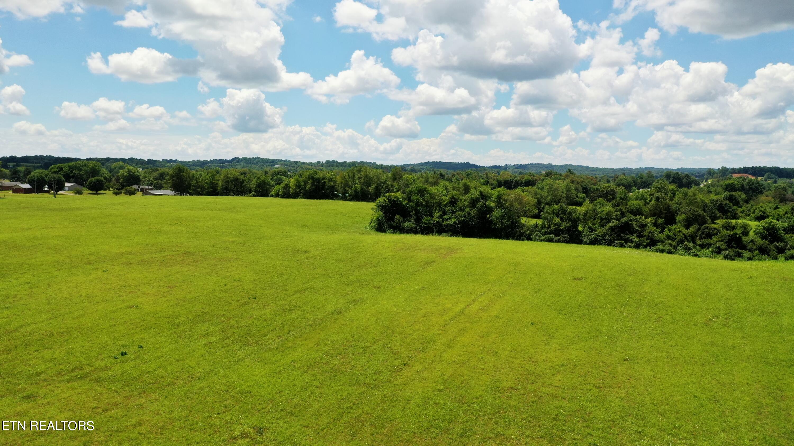 5085 Old Kentucky Road Morristown TN 37814