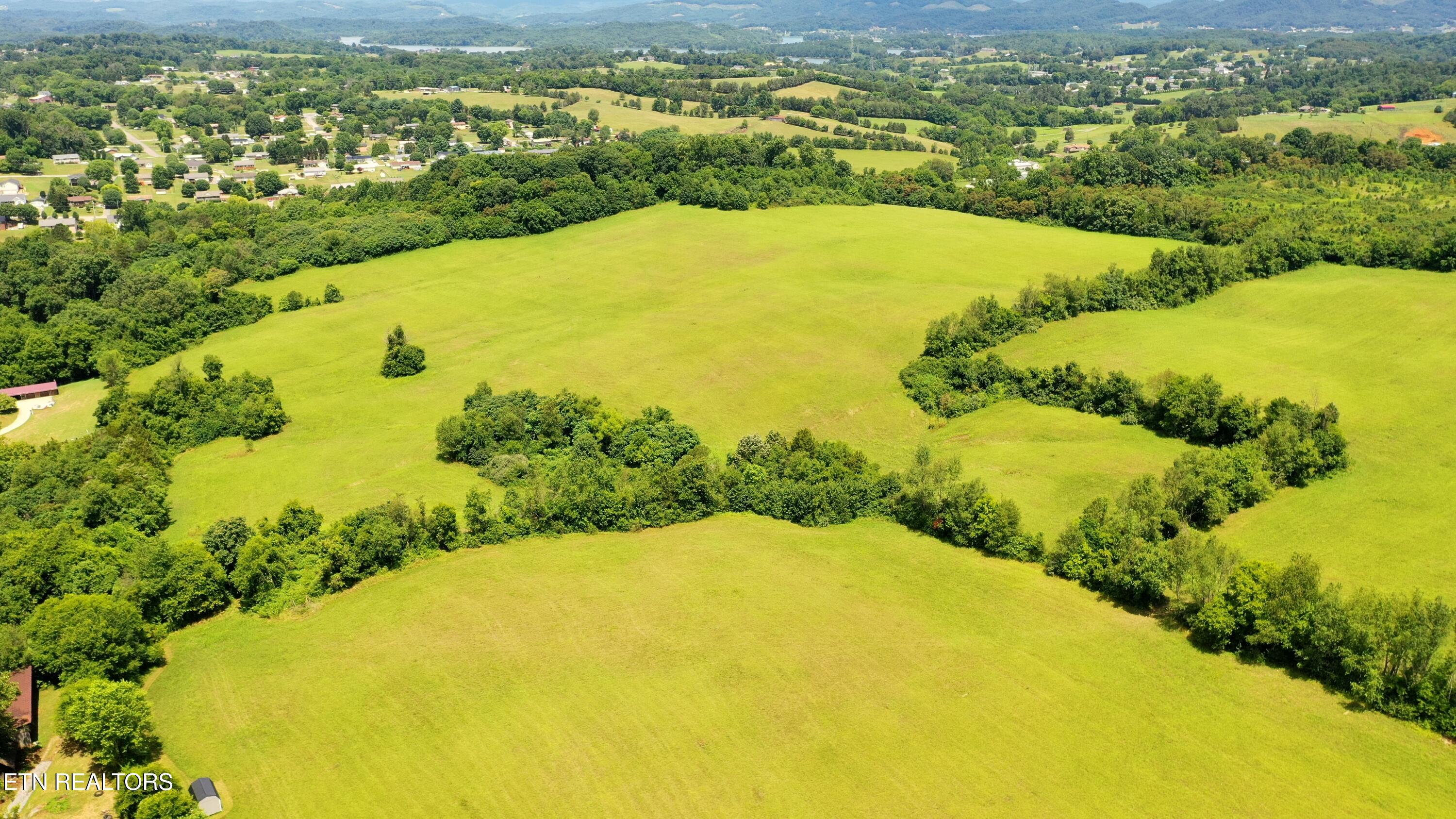 5085 Old Kentucky Road Morristown TN 37814