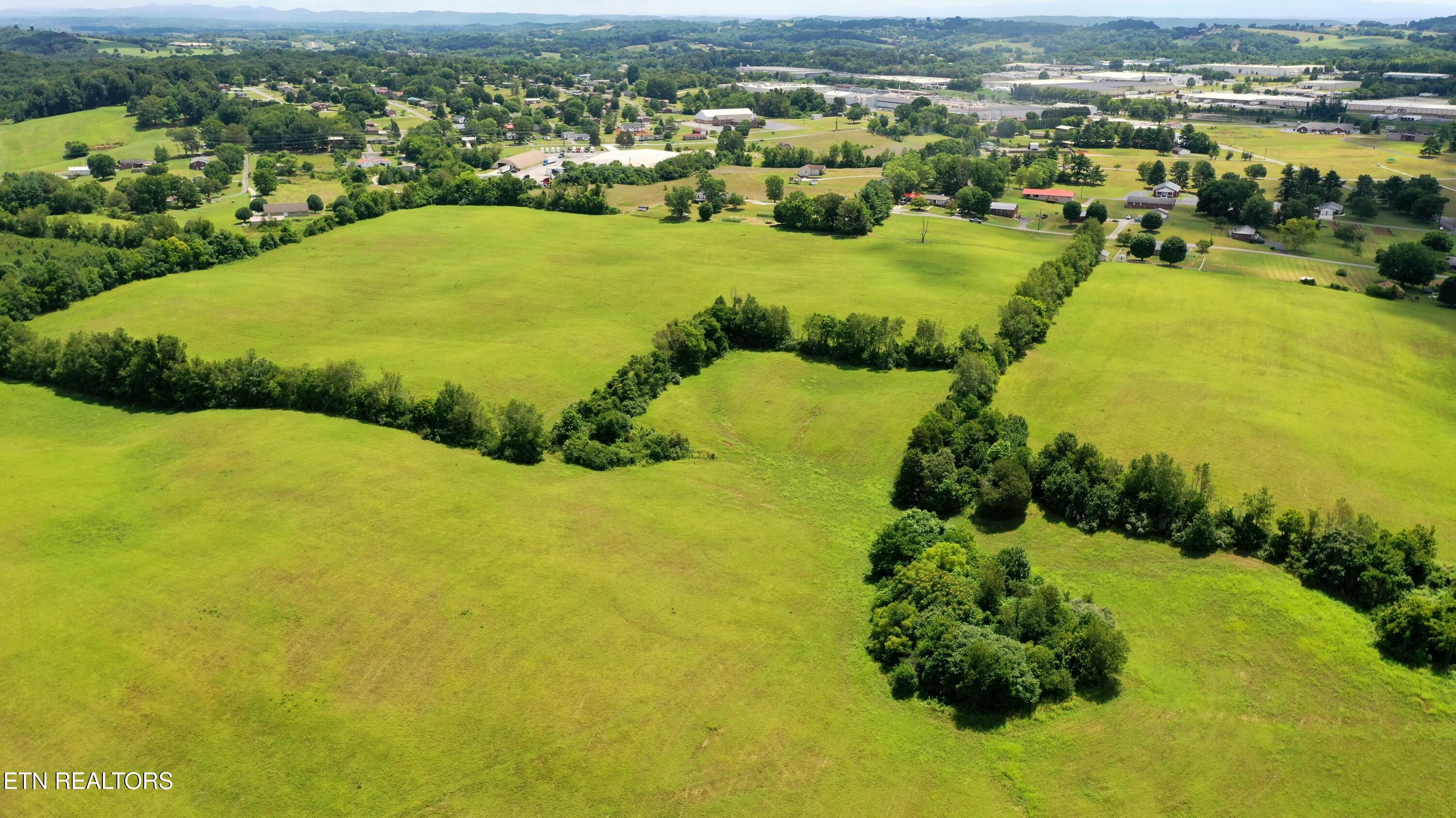 5085 Old Kentucky Road Morristown TN 37814