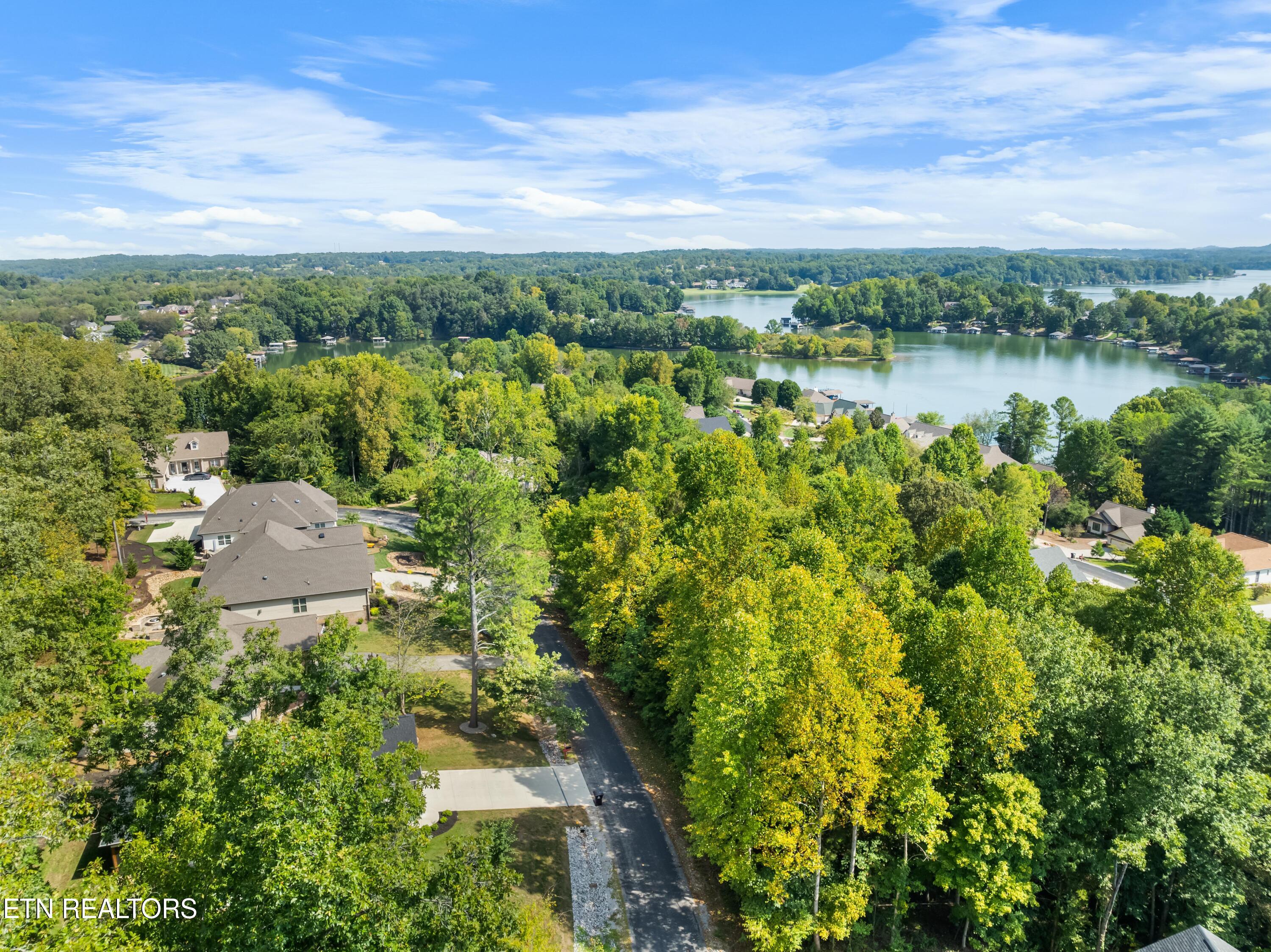 252 Mialaquo Circle Loudon TN 37774