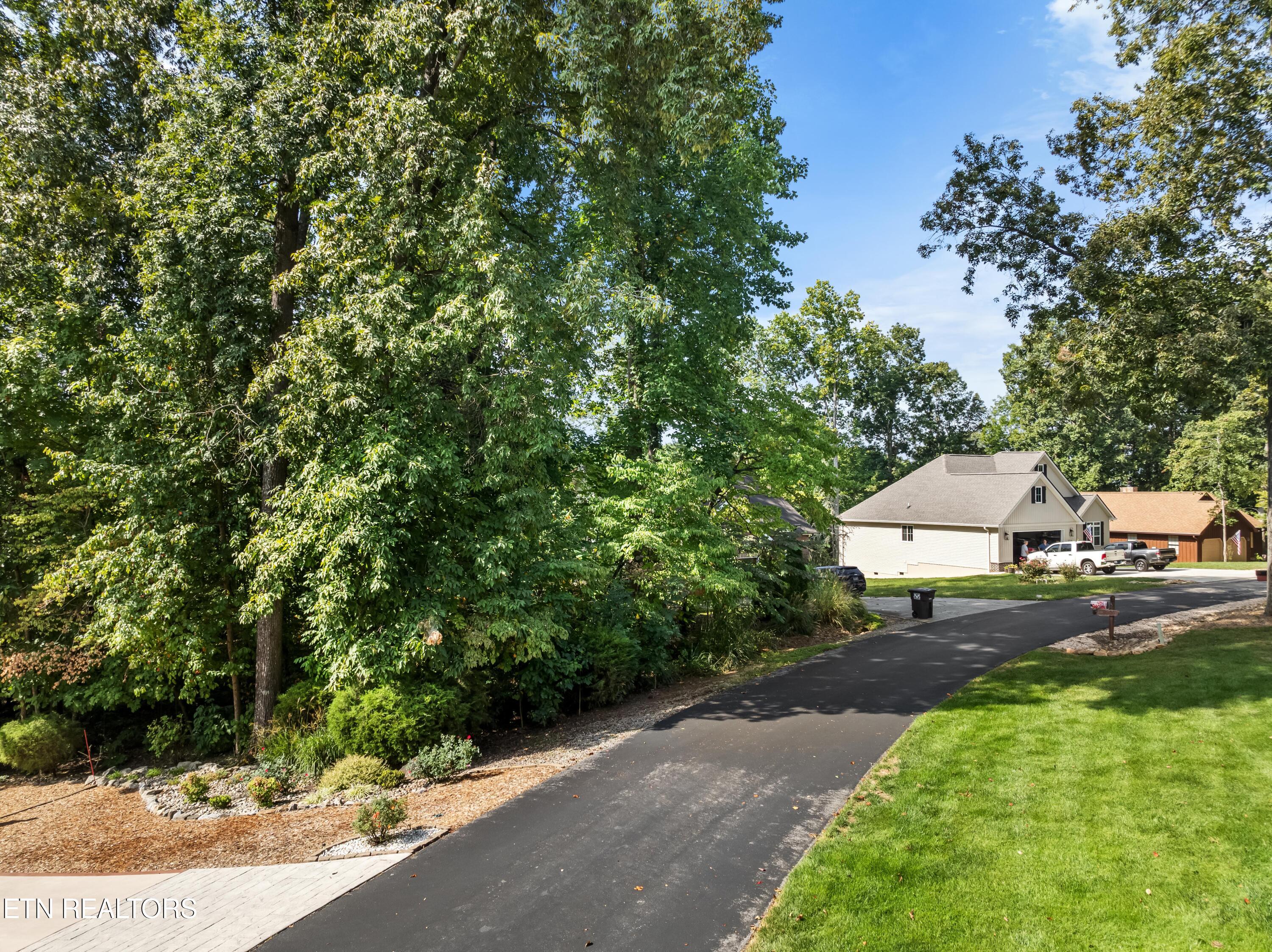 252 Mialaquo Circle Loudon TN 37774