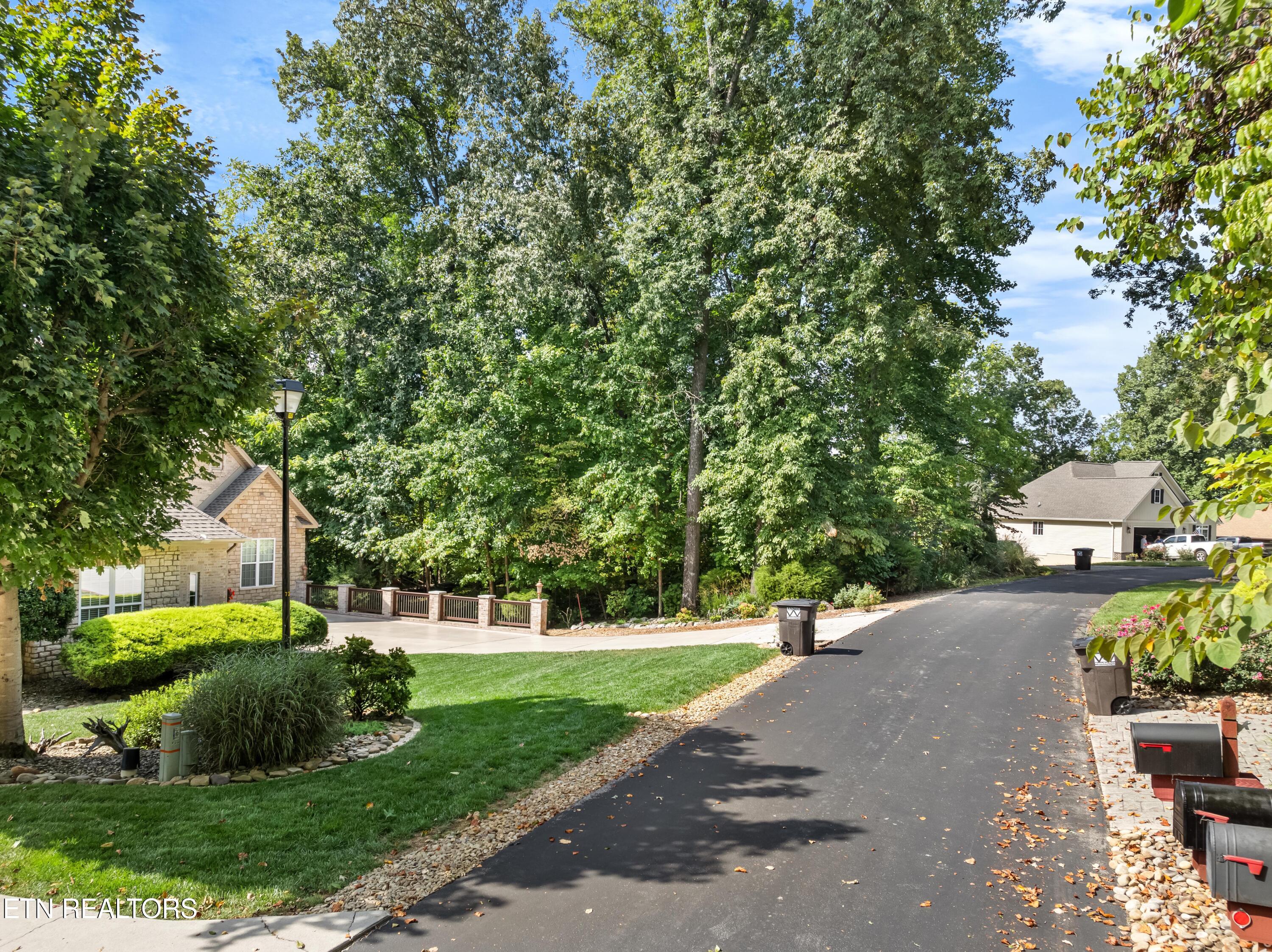 252 Mialaquo Circle Loudon TN 37774