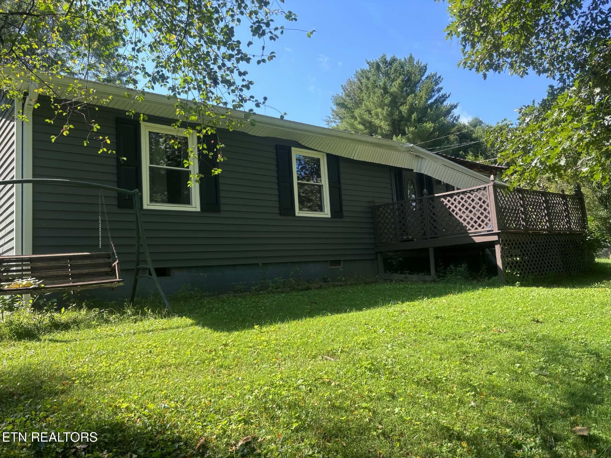 501 Back Valley Road Speedwell TN 37870