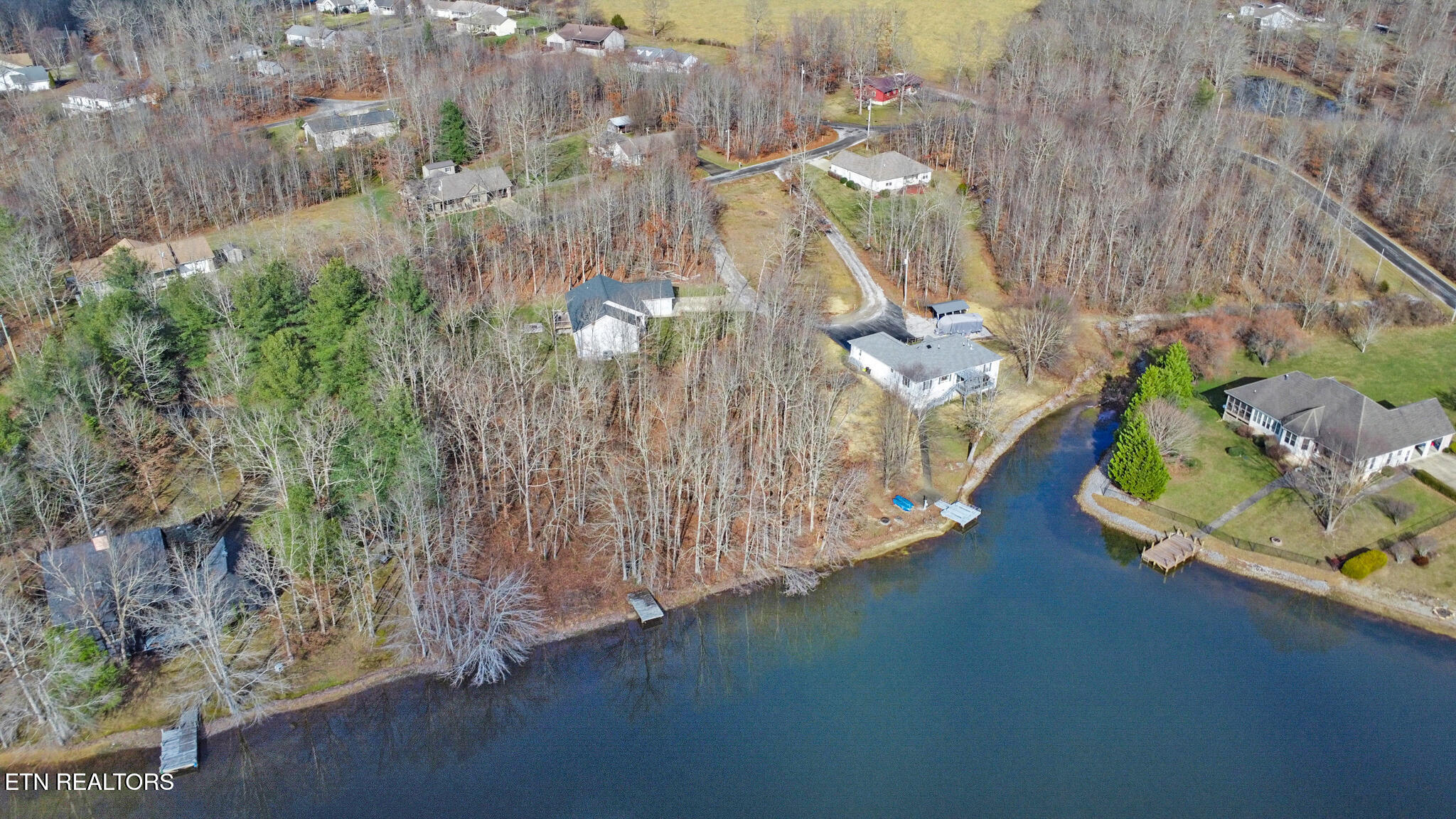 24 Otomi Circle Crossville TN 38572