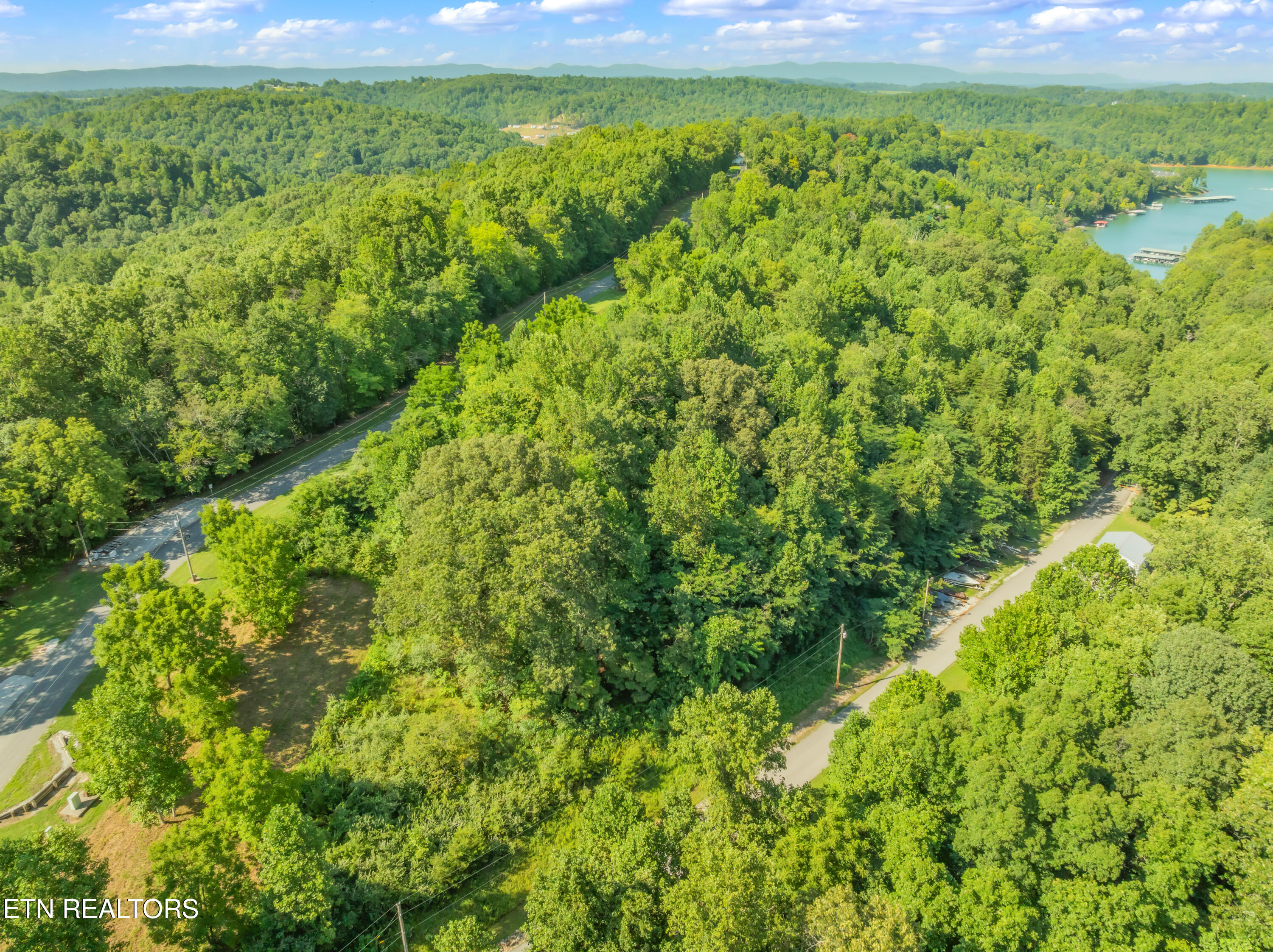 Lot 2 Shanghai Landing Lane Lafollette TN 37766