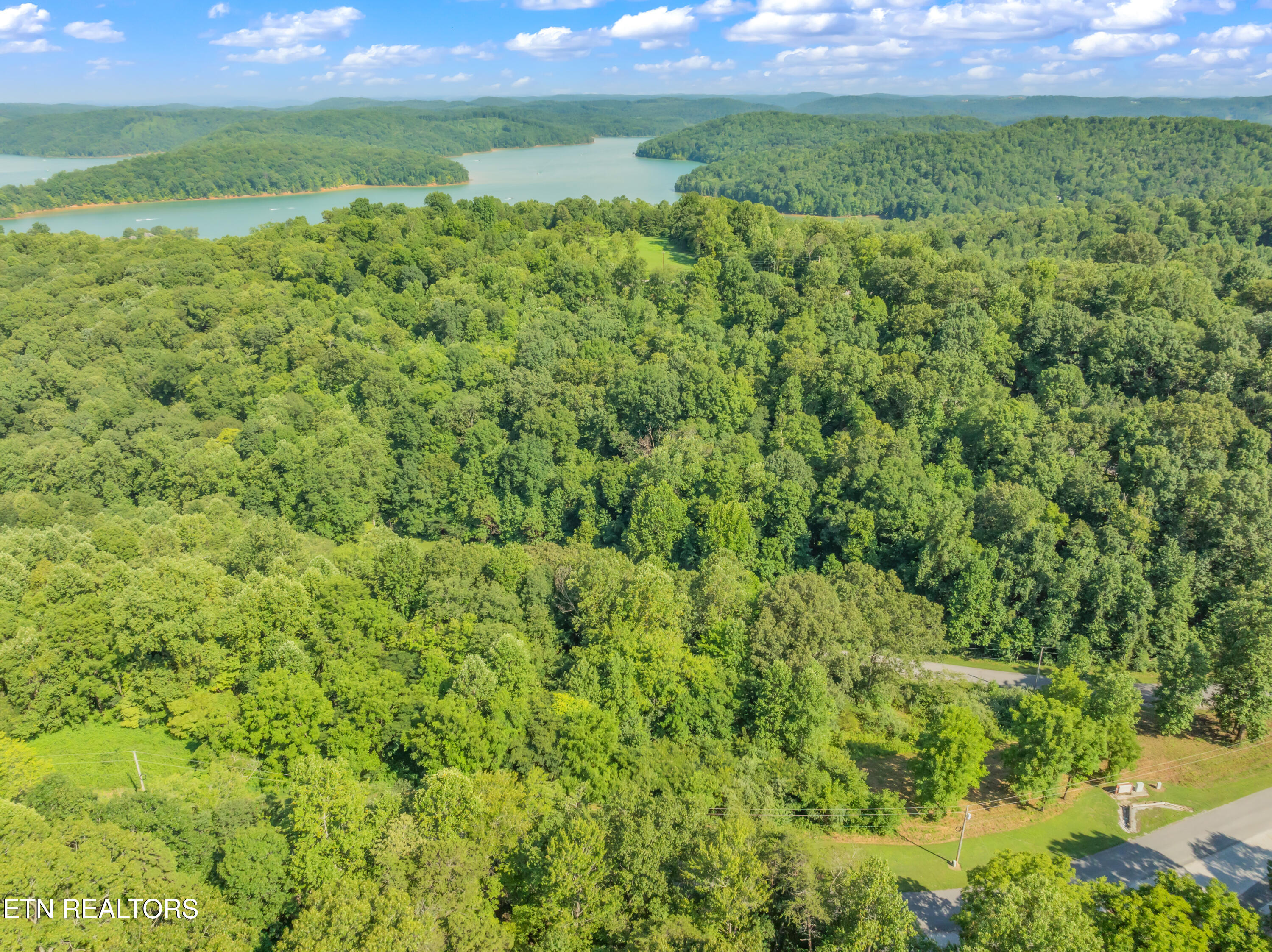 Lot 2 Shanghai Landing Lane Lafollette TN 37766
