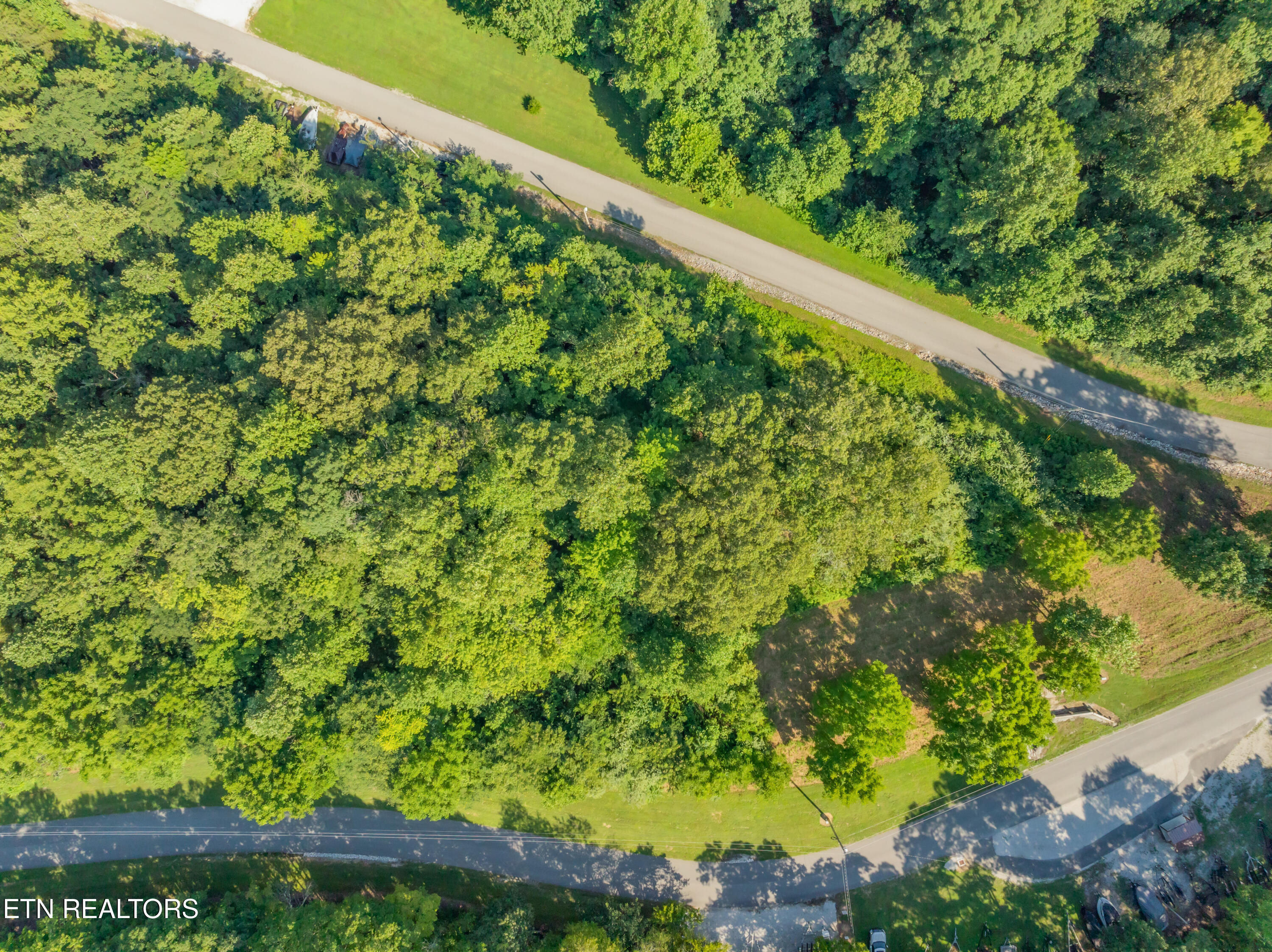 Lot 2 Shanghai Landing Lane Lafollette TN 37766