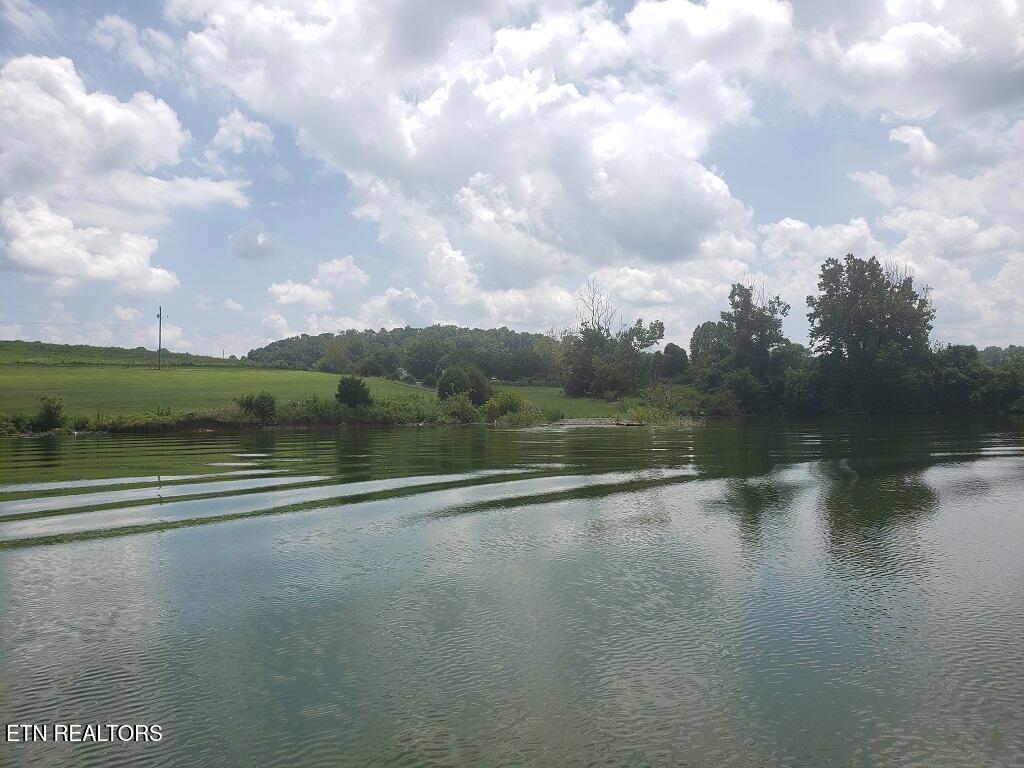 101 Riverfront Drive Rogersville TN 37857