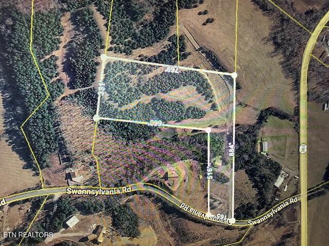 1420 Swannsylvania Road Dandridge TN 37725