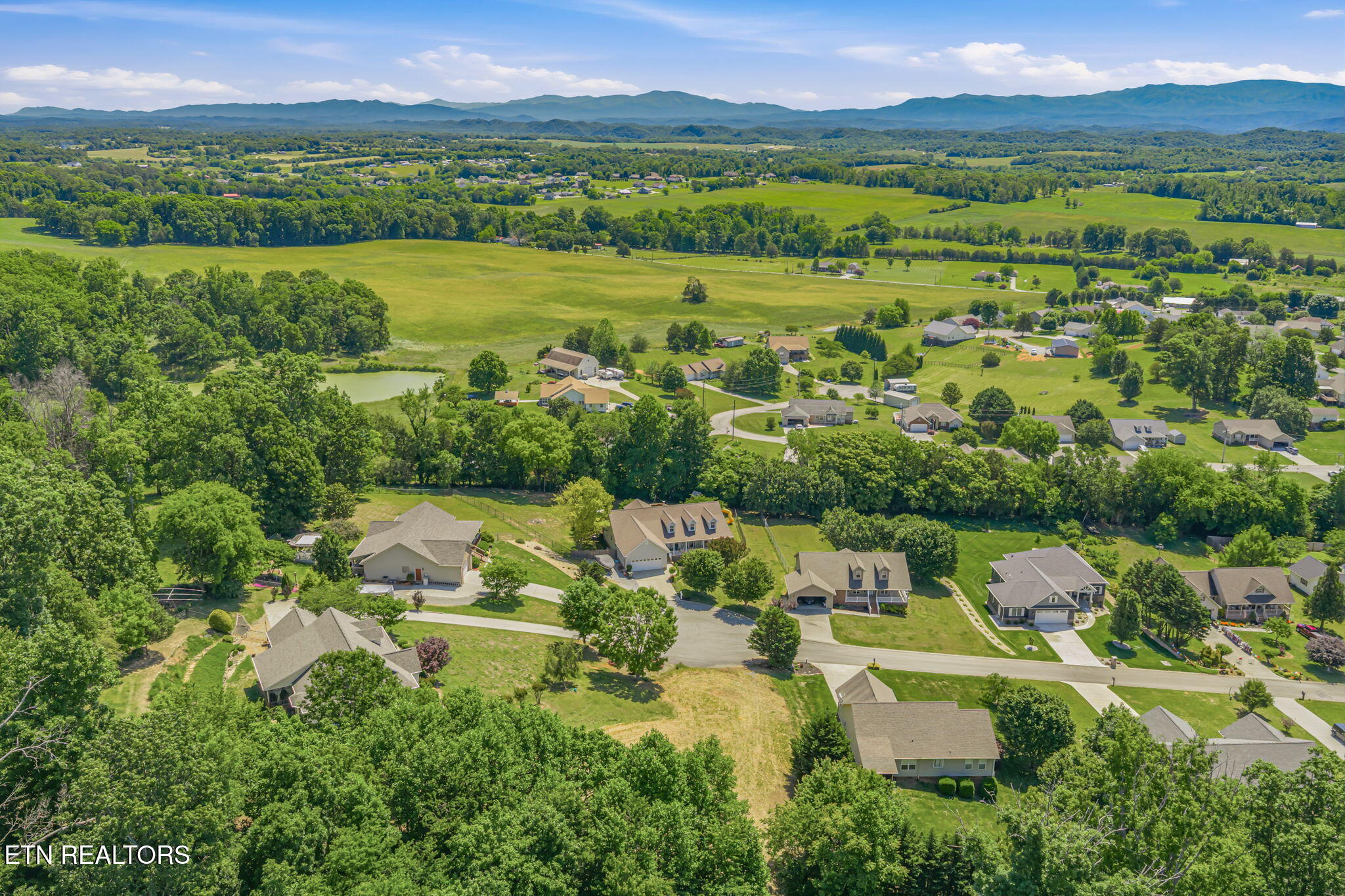 165 Cold Creek Road Madisonville TN 37354
