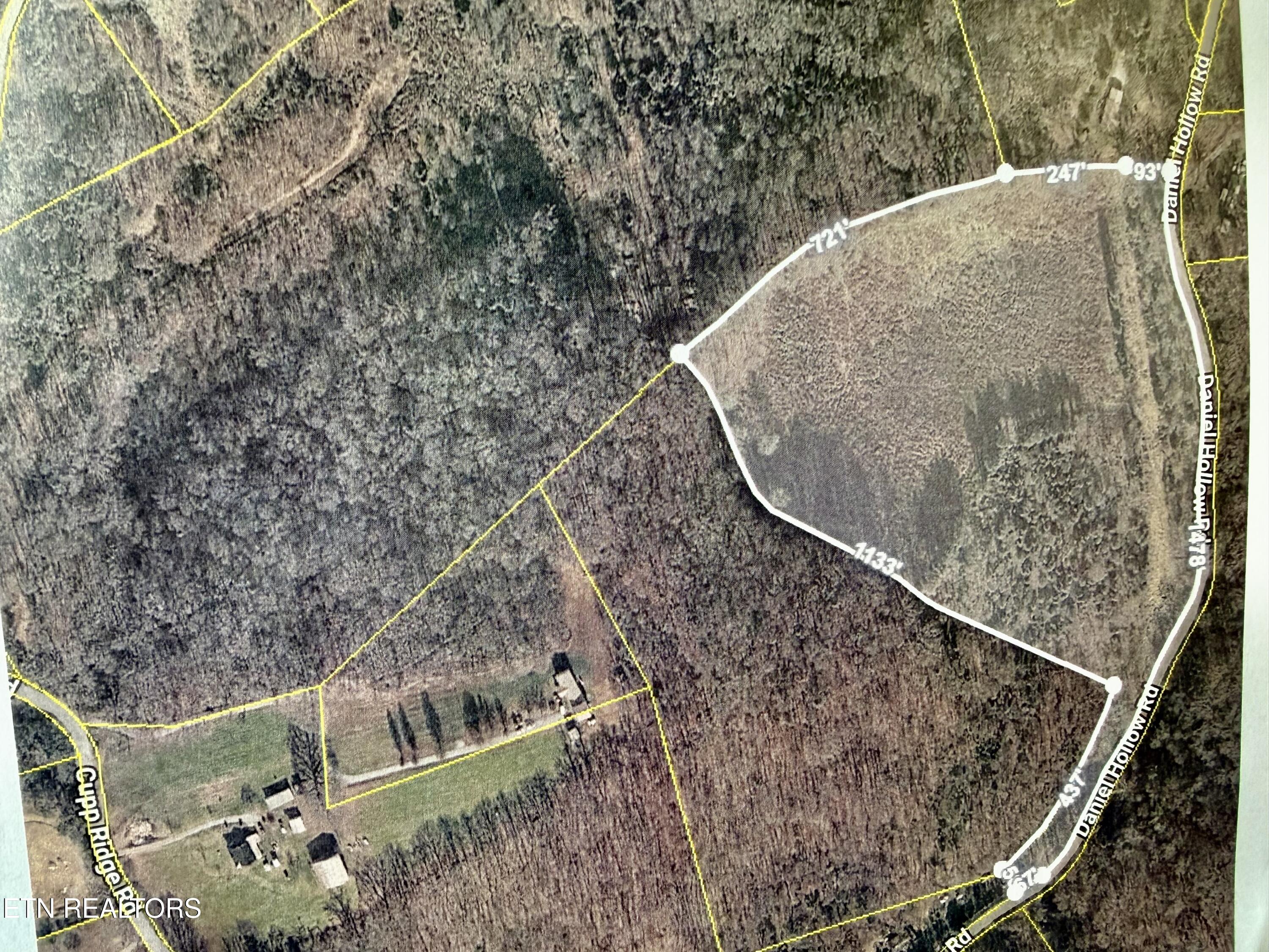 427 Daniel Hollow Road New Tazewell TN 37825