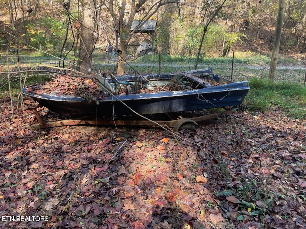 Creek Road Powell TN 37849